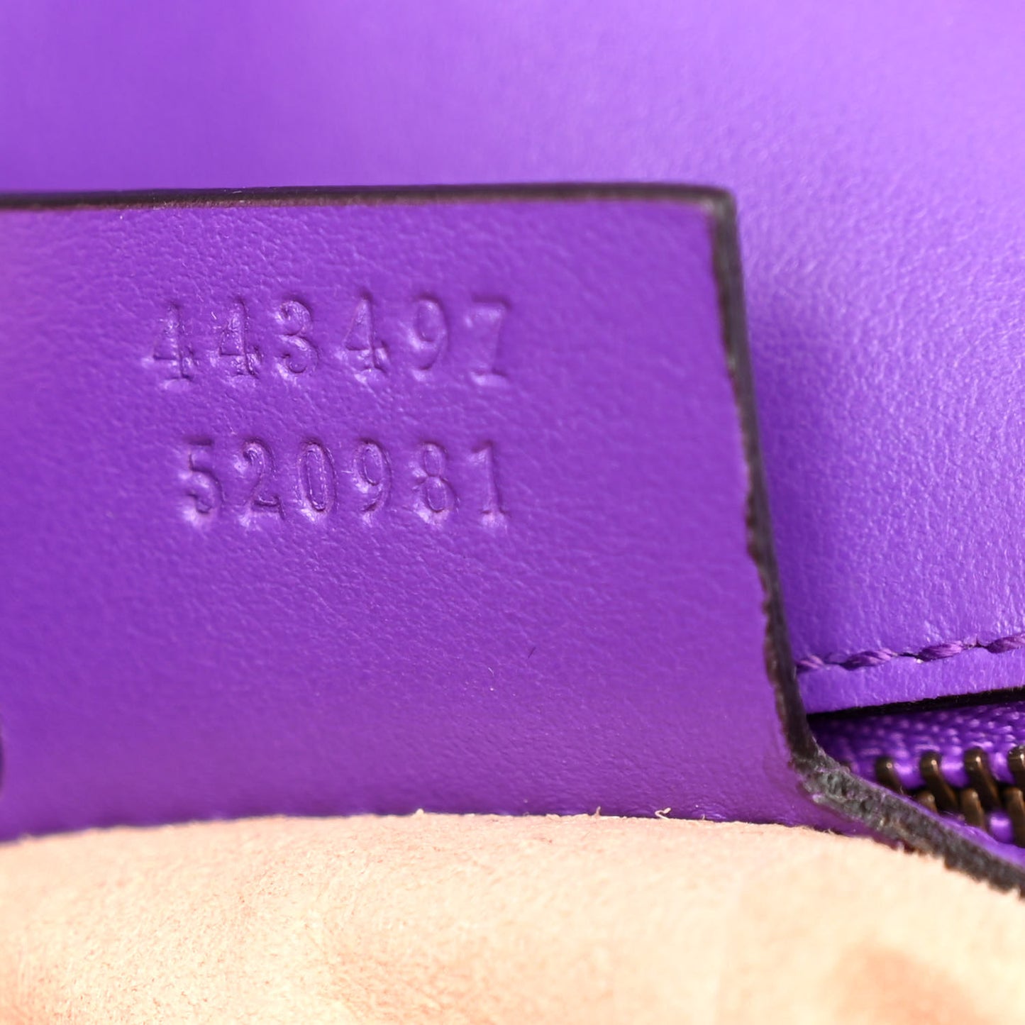 Calfskin Matelasse Small GG Marmont Shoulder Bag Shine Purple