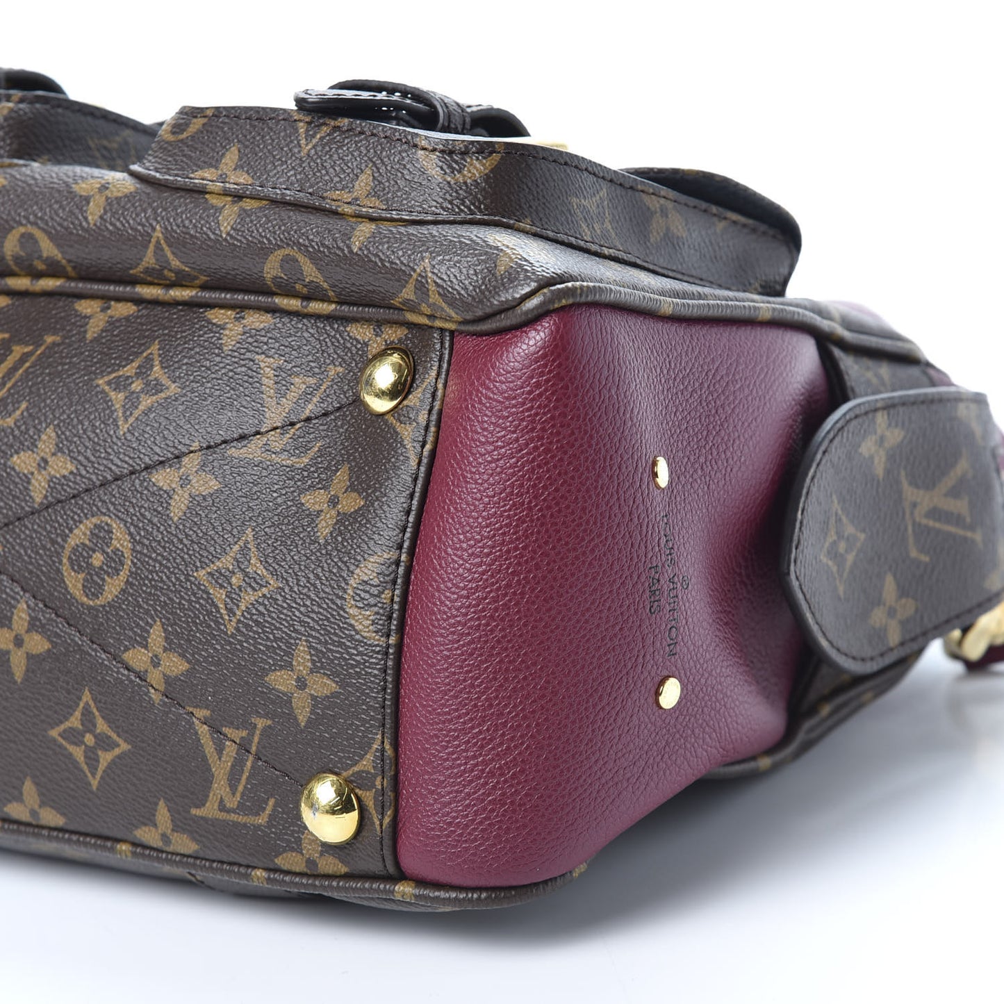 Monogram Manhattan NM Raisin
