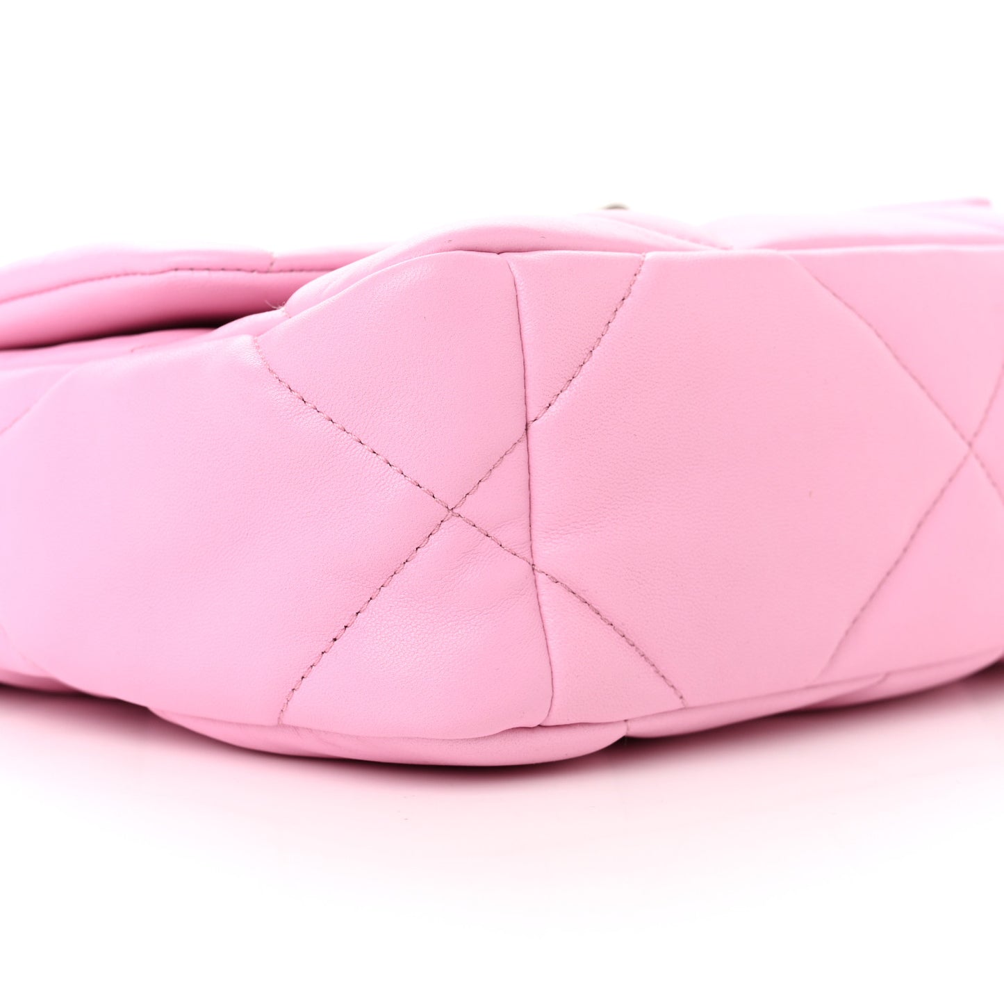 Lambskin Quilted Medium Chanel 19 Flap Pink