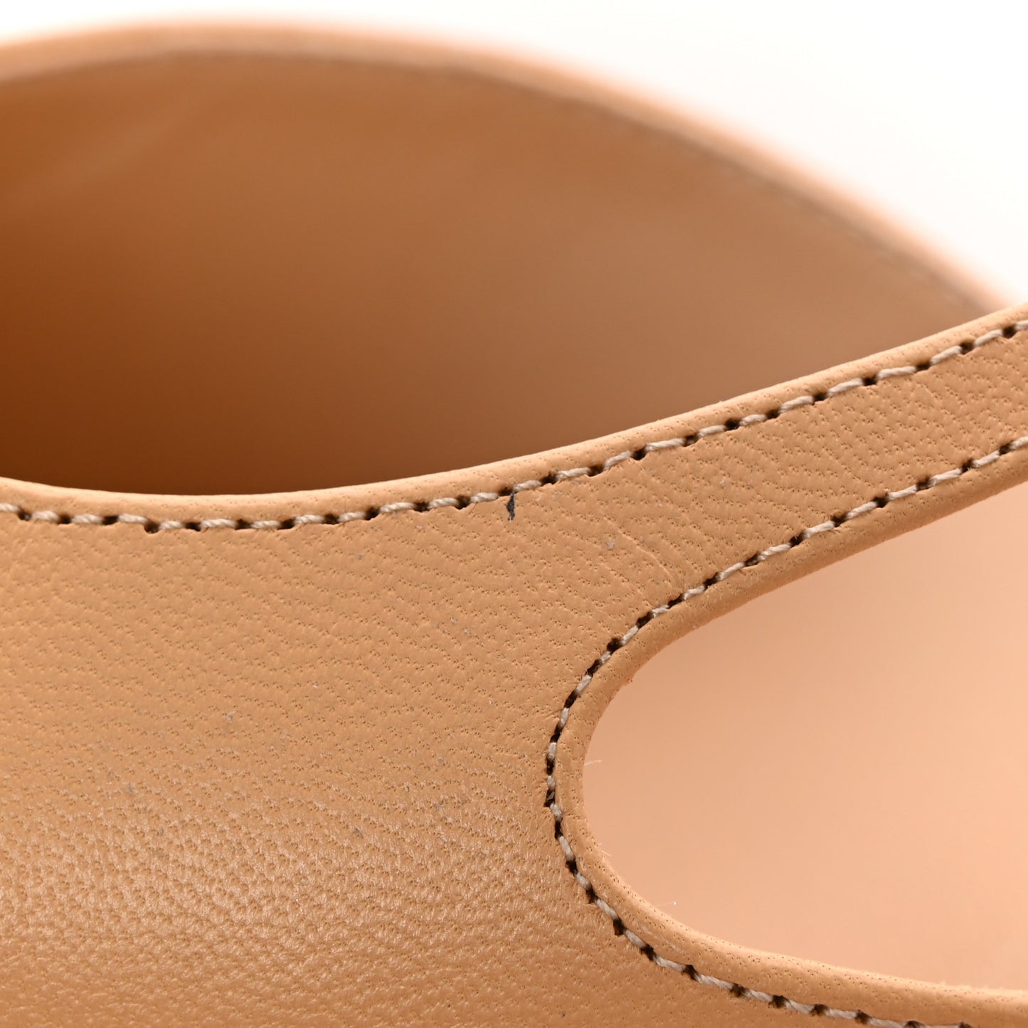 Goatskin Grosgrain Cap Toe CC Slingback Pumps 40 Beige Black