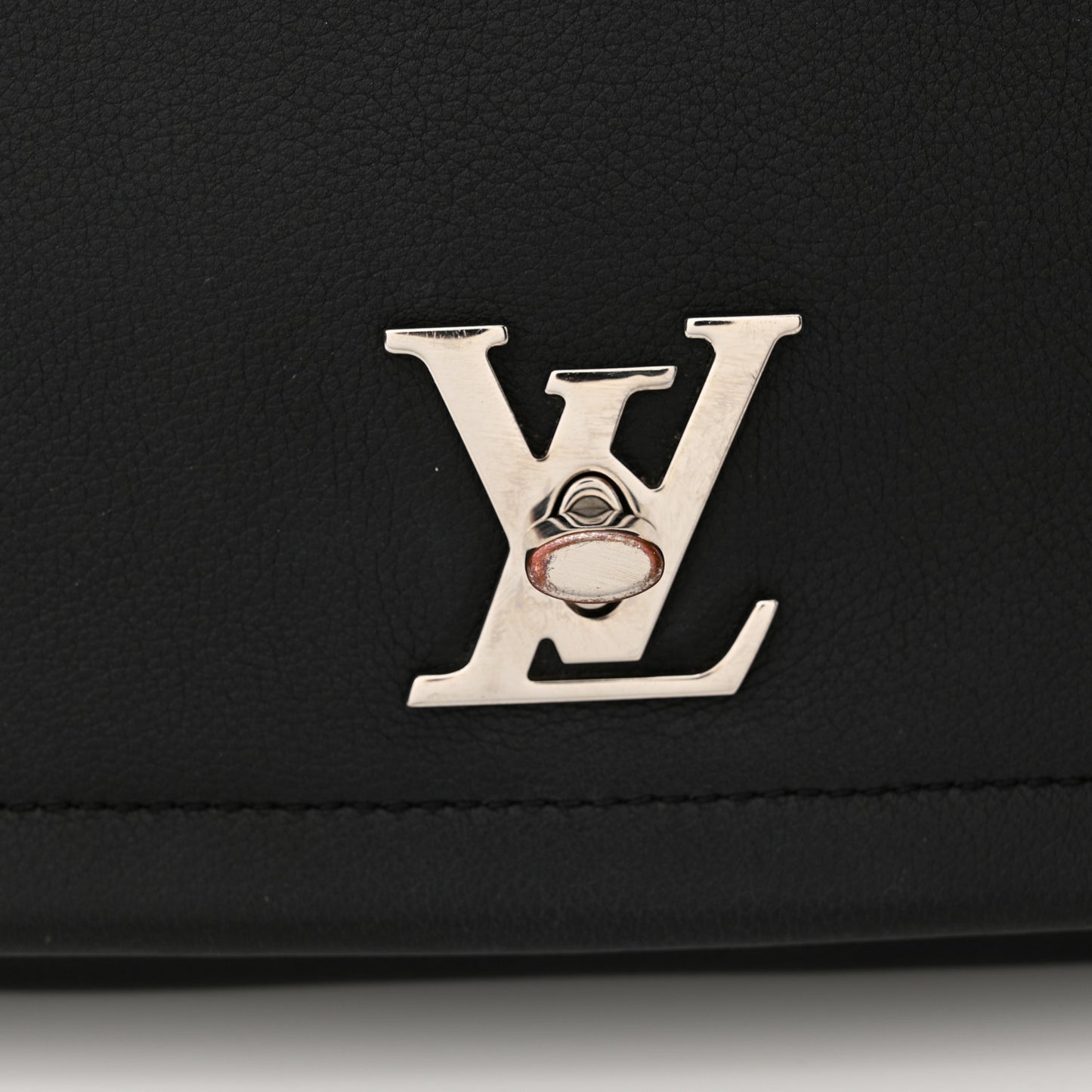 Calfskin Lockme II Chain Bag BB Black