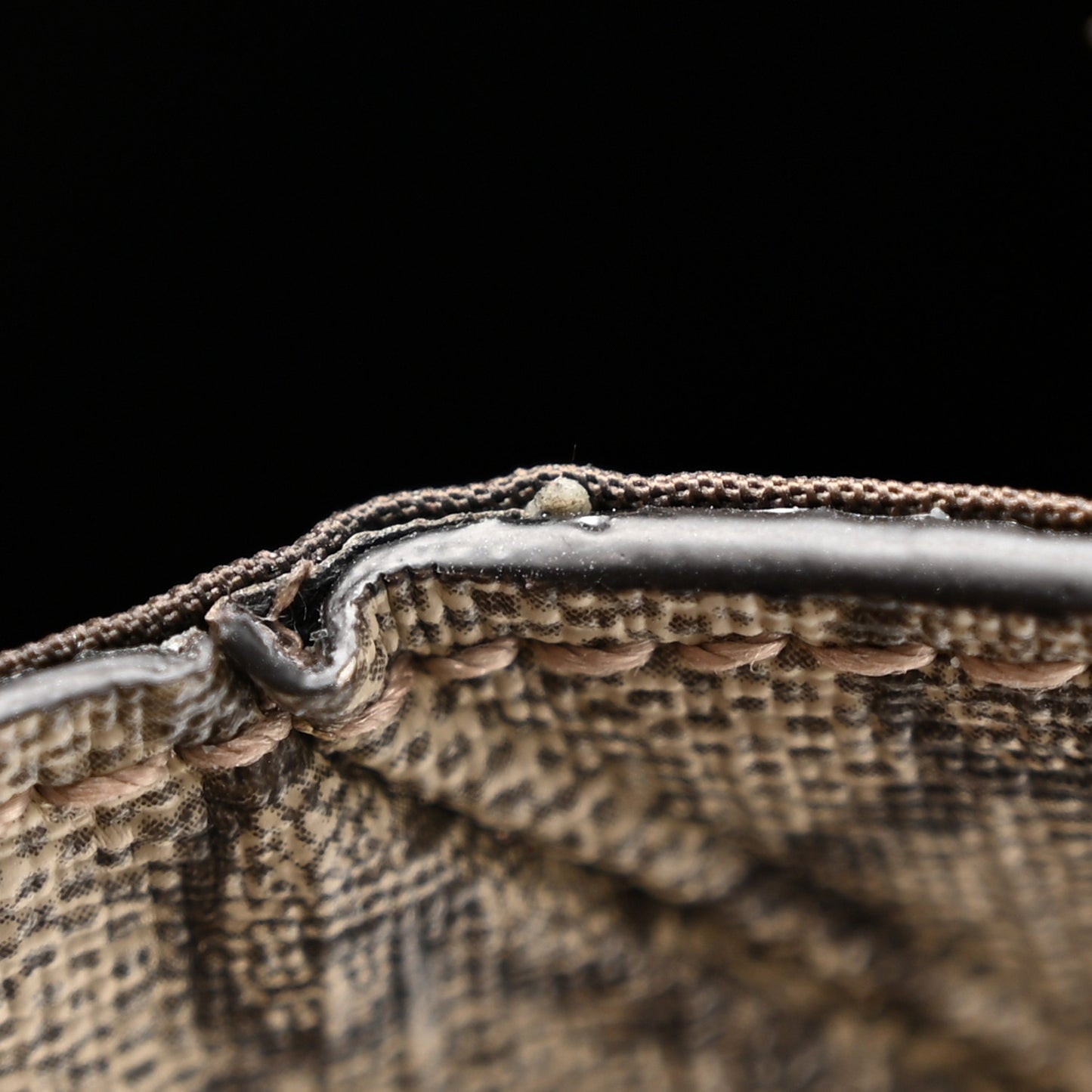 GG Supreme Monogram Textured Dollar Calfskin Web Small Savoy Toiletry Case Beige Ebony