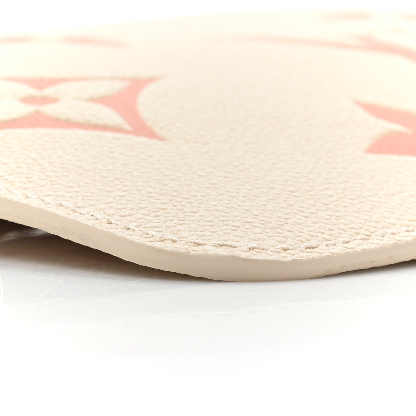 Empreinte Monogram Giant Neverfull MM Pochette Creme Rose Trianon