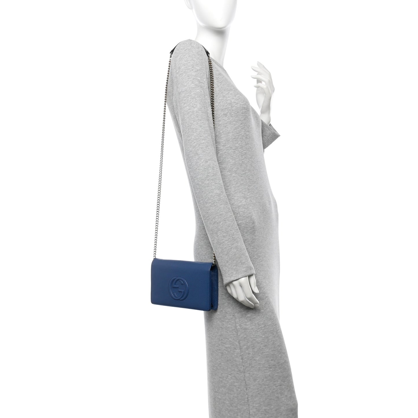 Pebbled Calfskin Soho Wallet on Chain Caspian