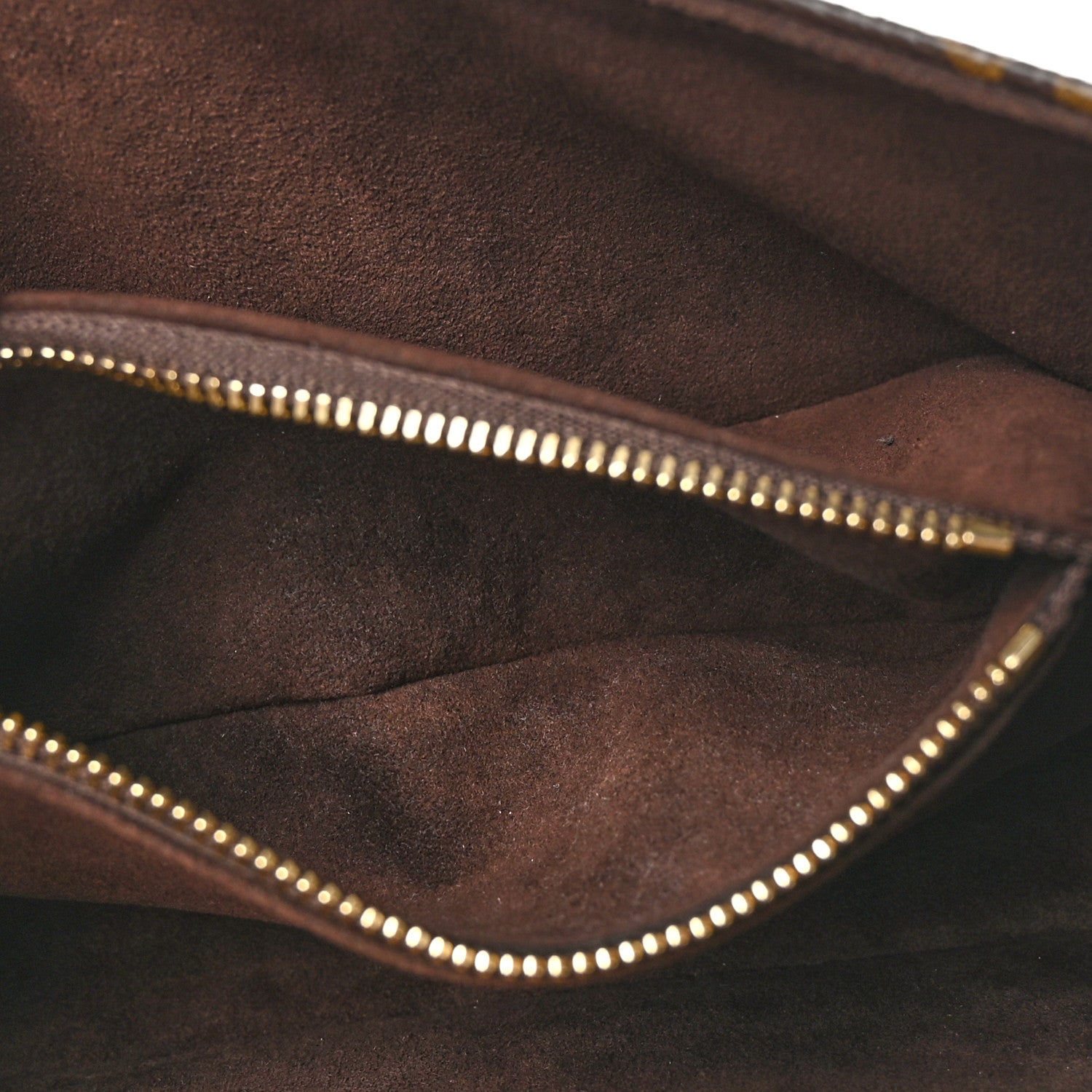 Louis Vuitton Monogram Pochette Metis East West 6 of 11