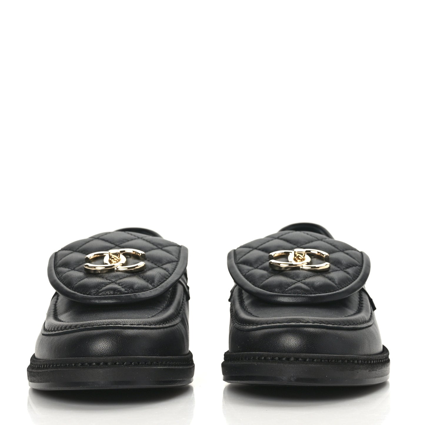 Lambskin Quilted CC Turnlock Loafers 38 Black