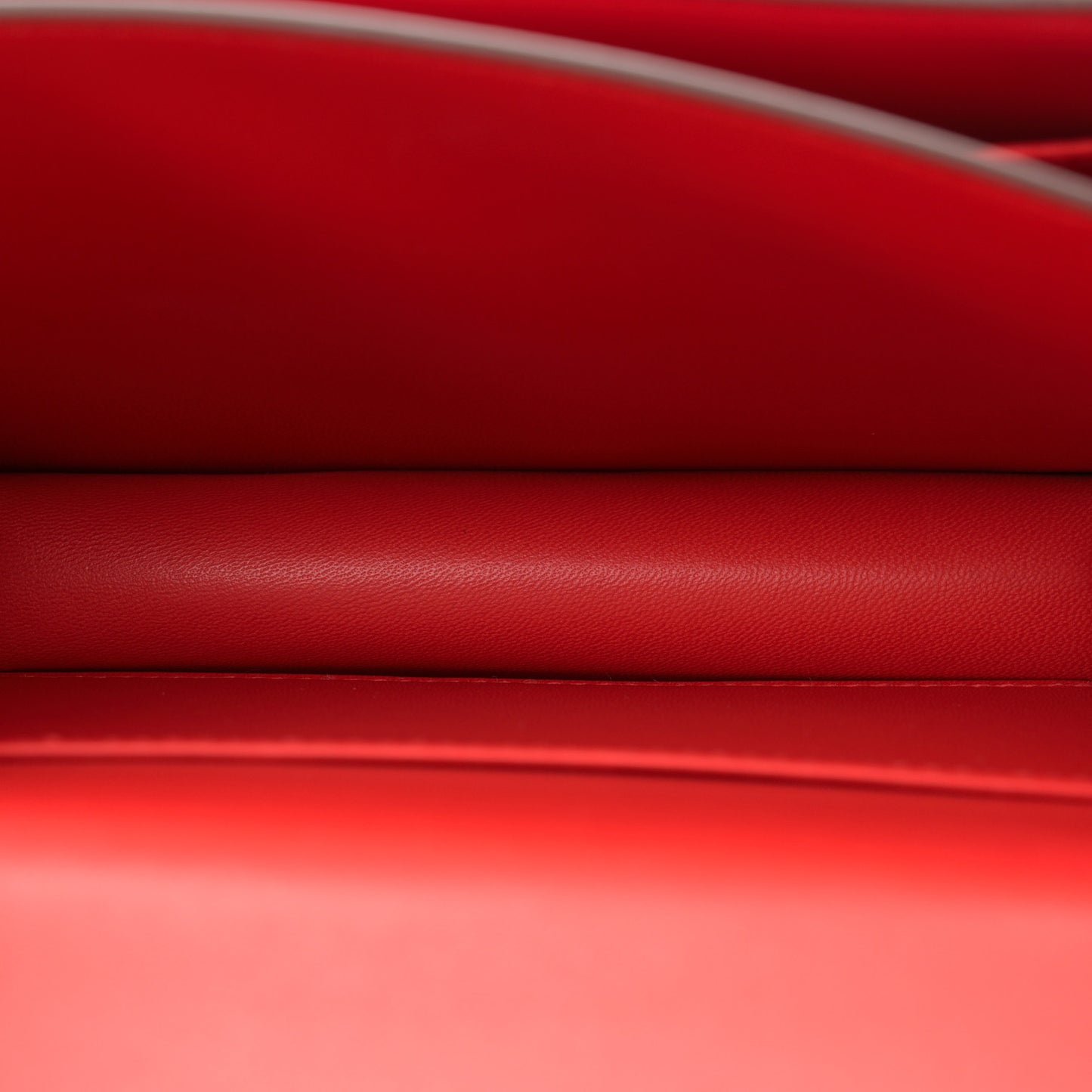 Epsom Constance 18 Rouge de Coeur