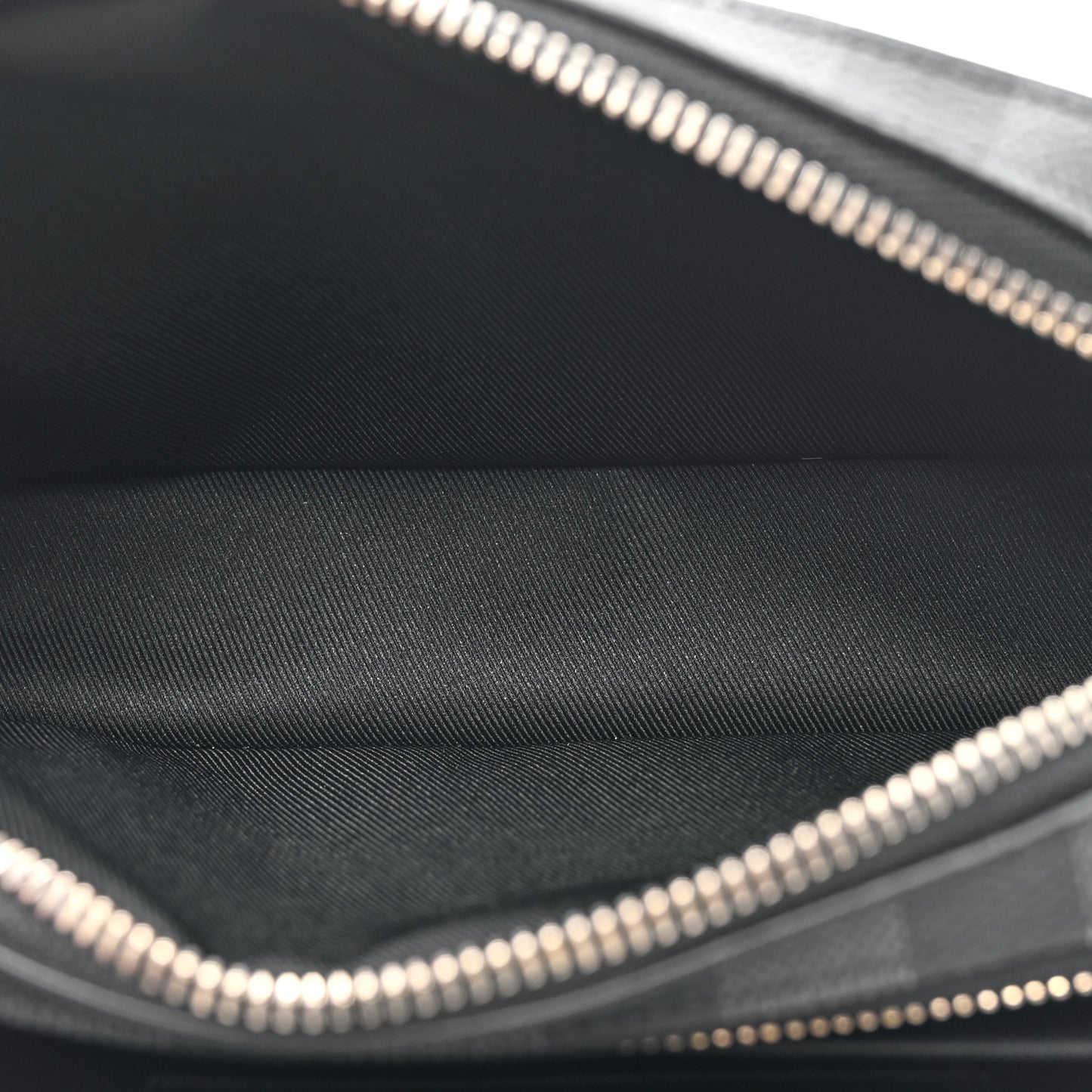 Damier Graphite Alpha Wearable Wallet