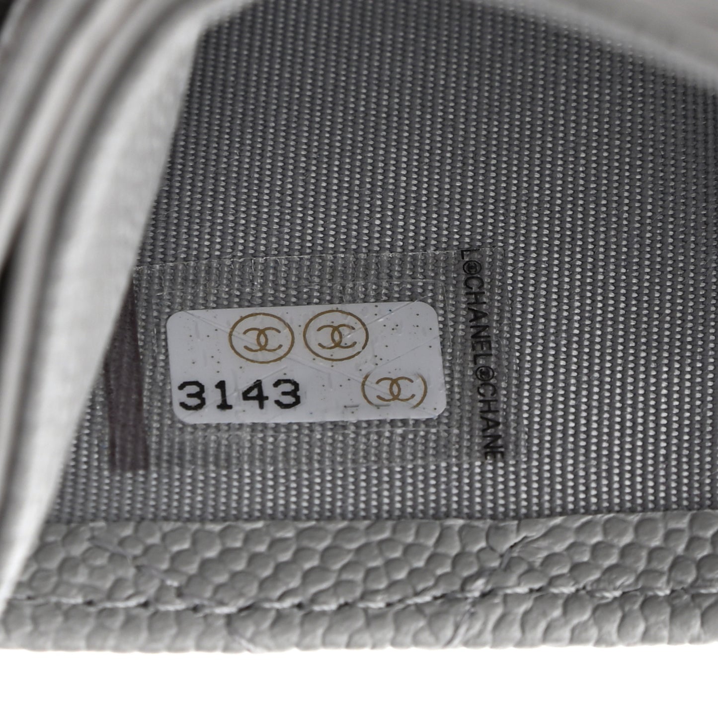 Caviar Quilted Card Holder Grey