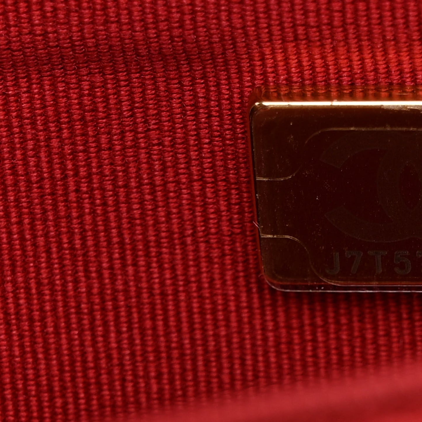 Caviar Quilted Wallet on Chain WOC Red