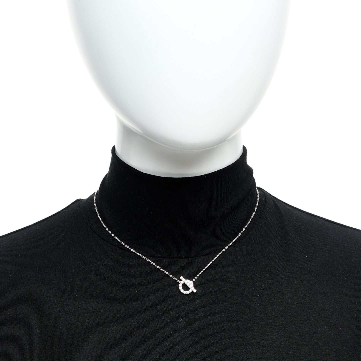 18K White Gold Diamond Finesse Pendant Necklace