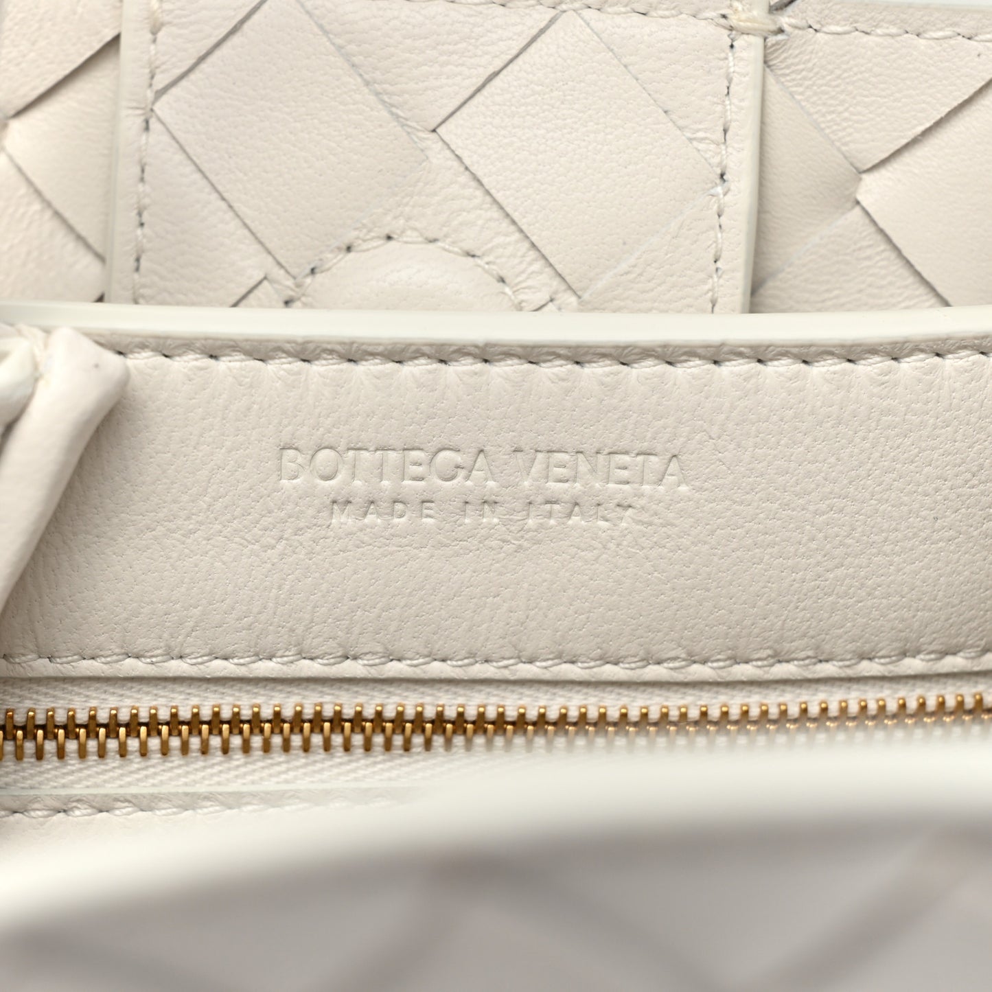 Nappa Intrecciato Small Andiamo Shoulder Bag White