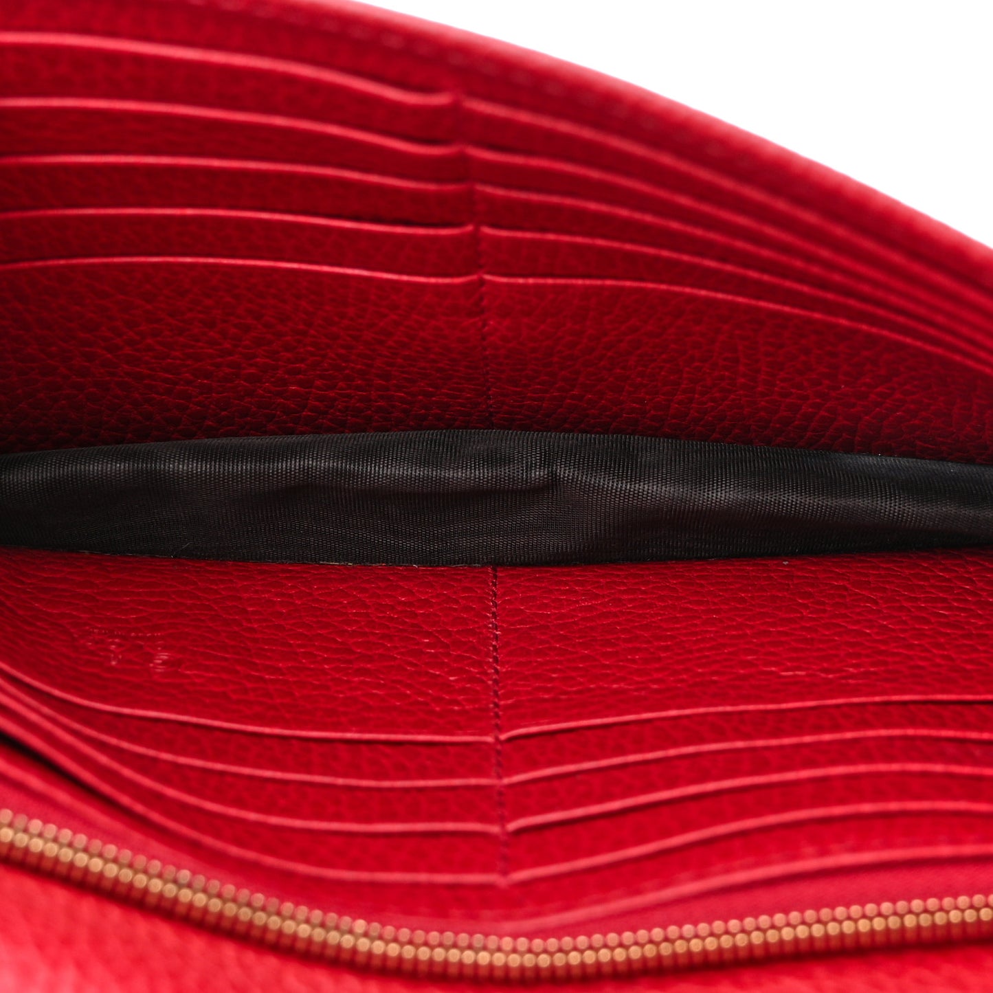 Dollar Calfskin Interlocking G Chain Wallet Red