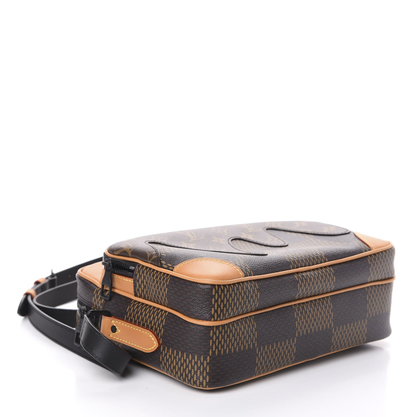 X NIGO Giant Damier Ebene Monogram Nil Messenger