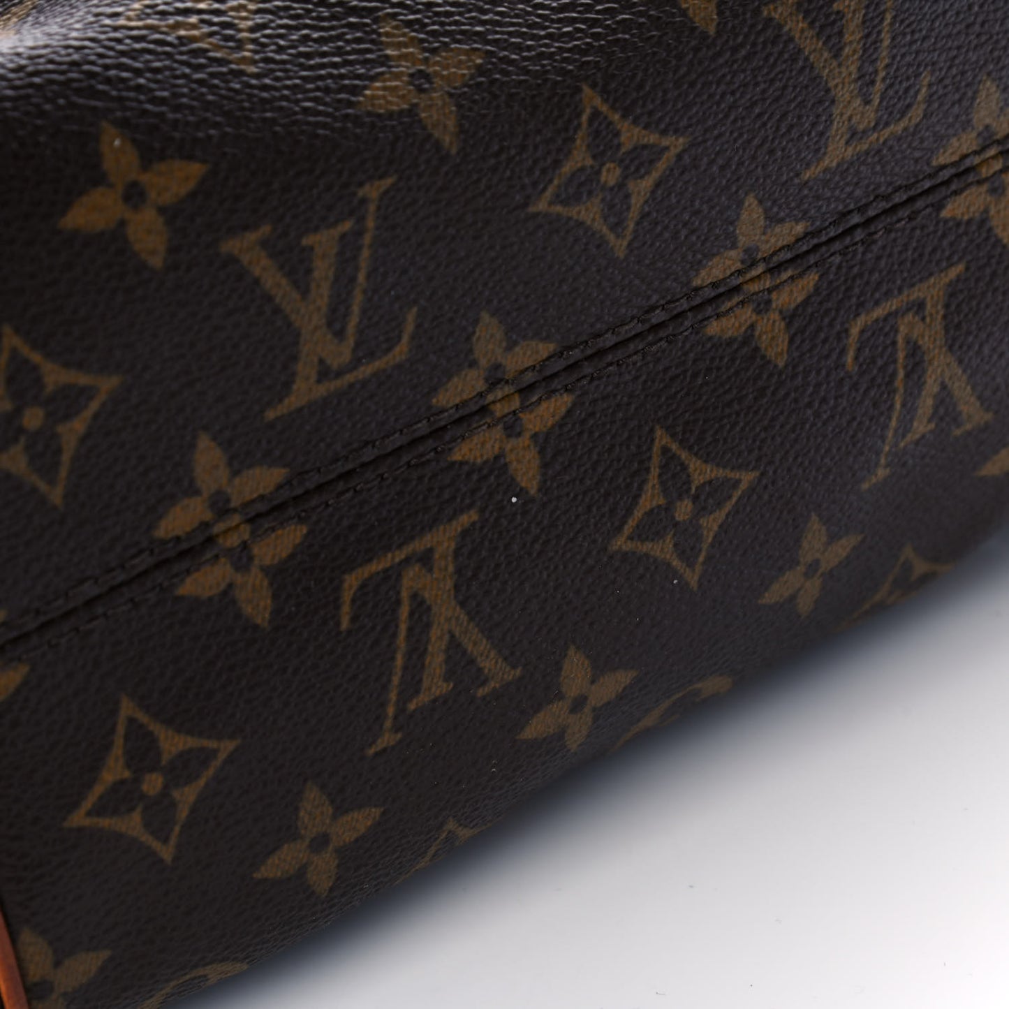 Monogram Totally PM
