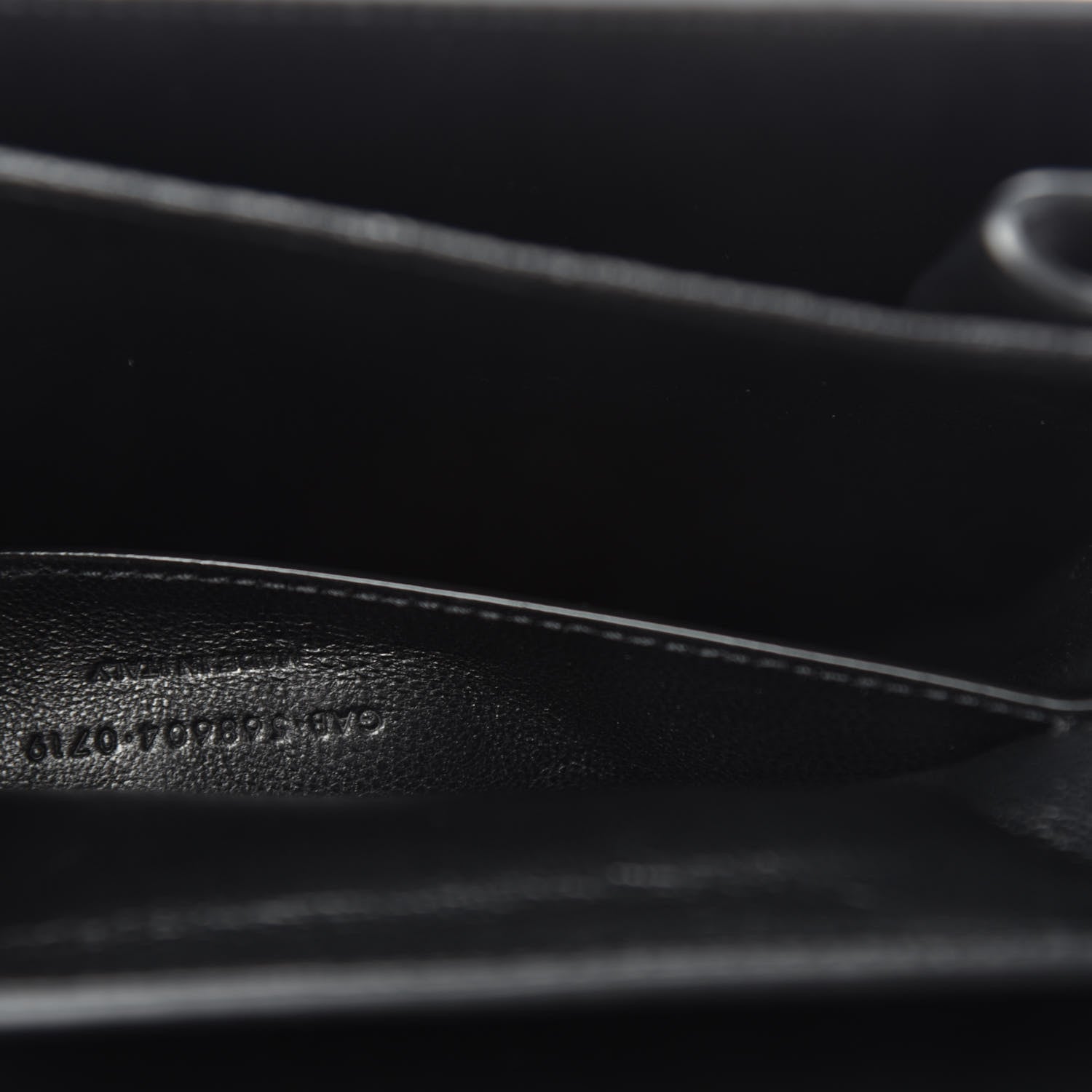 Saint Laurent Patent Embossed Small Le Monogramme Satchel Black 10 of 12