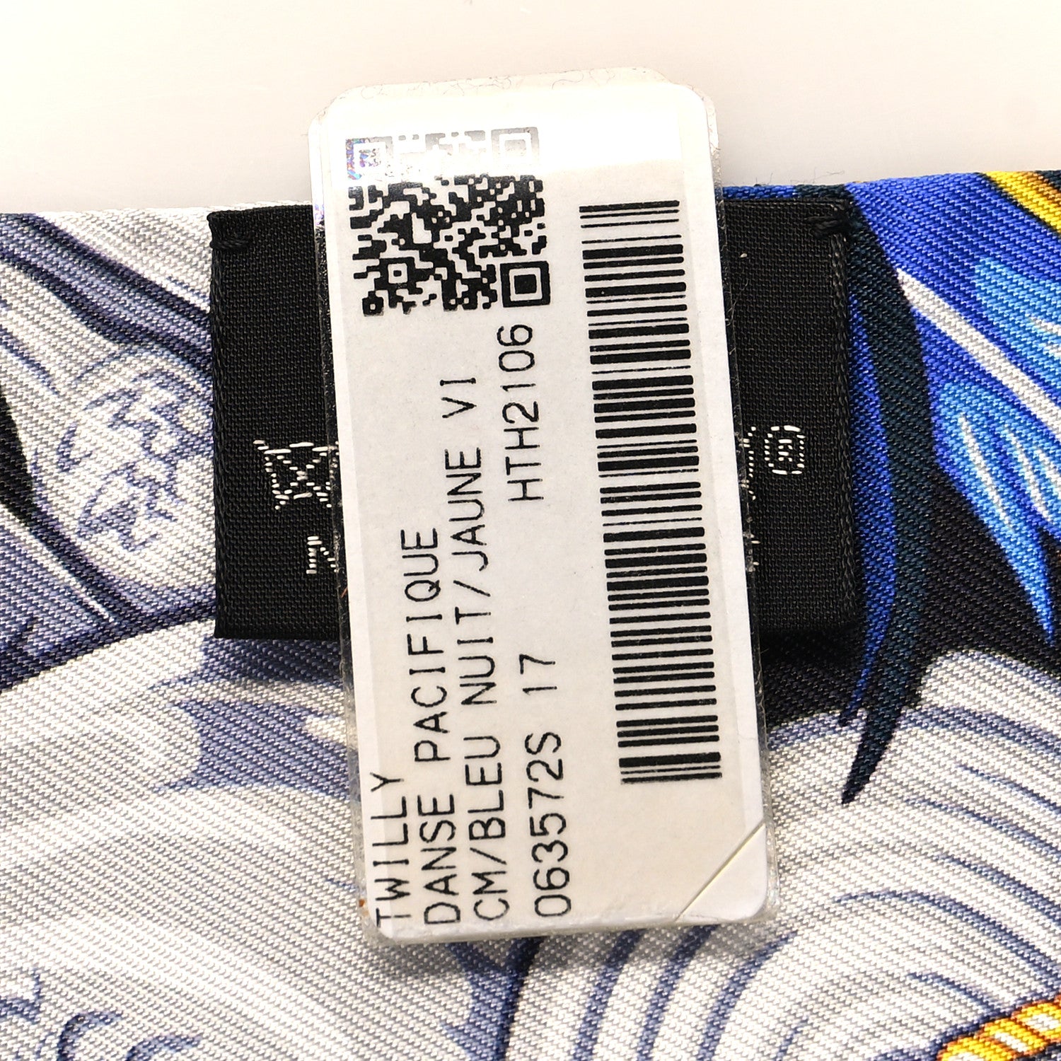 Hermes Silk La Danse Pacifique Twilly Bleu Nuit Jaune Vif 3 of 4