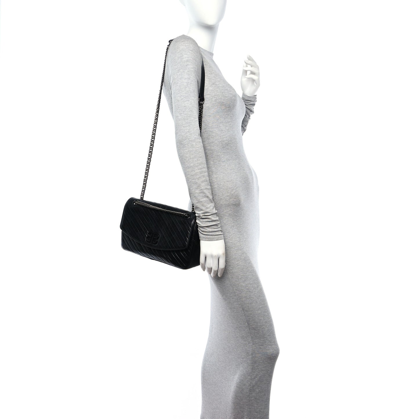 Shiny Goatksin Logo Embossed Monochrome M BB Round Shoulder Bag Black