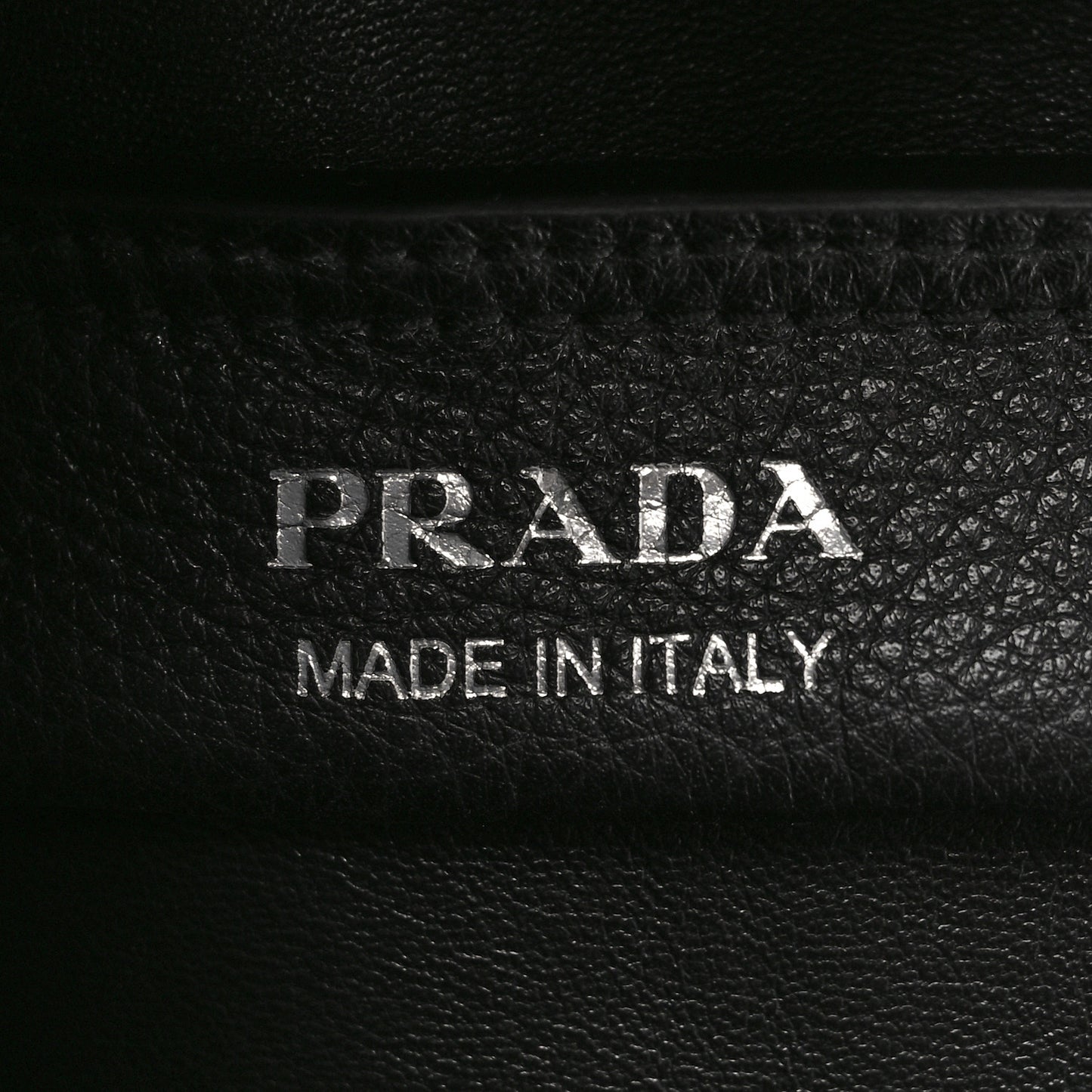 Vitello Daino Dynamique Hobo Black