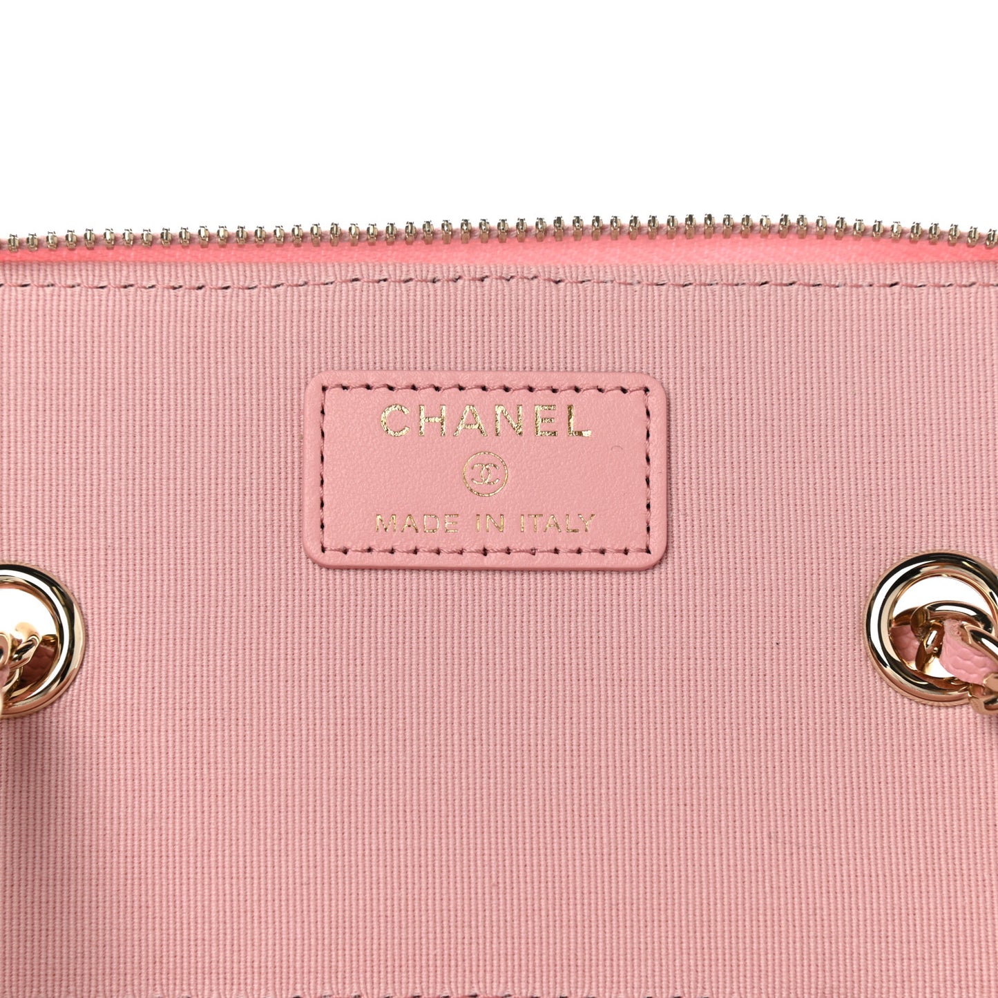 Caviar Quilted Small Vanity Case With Chain Pink