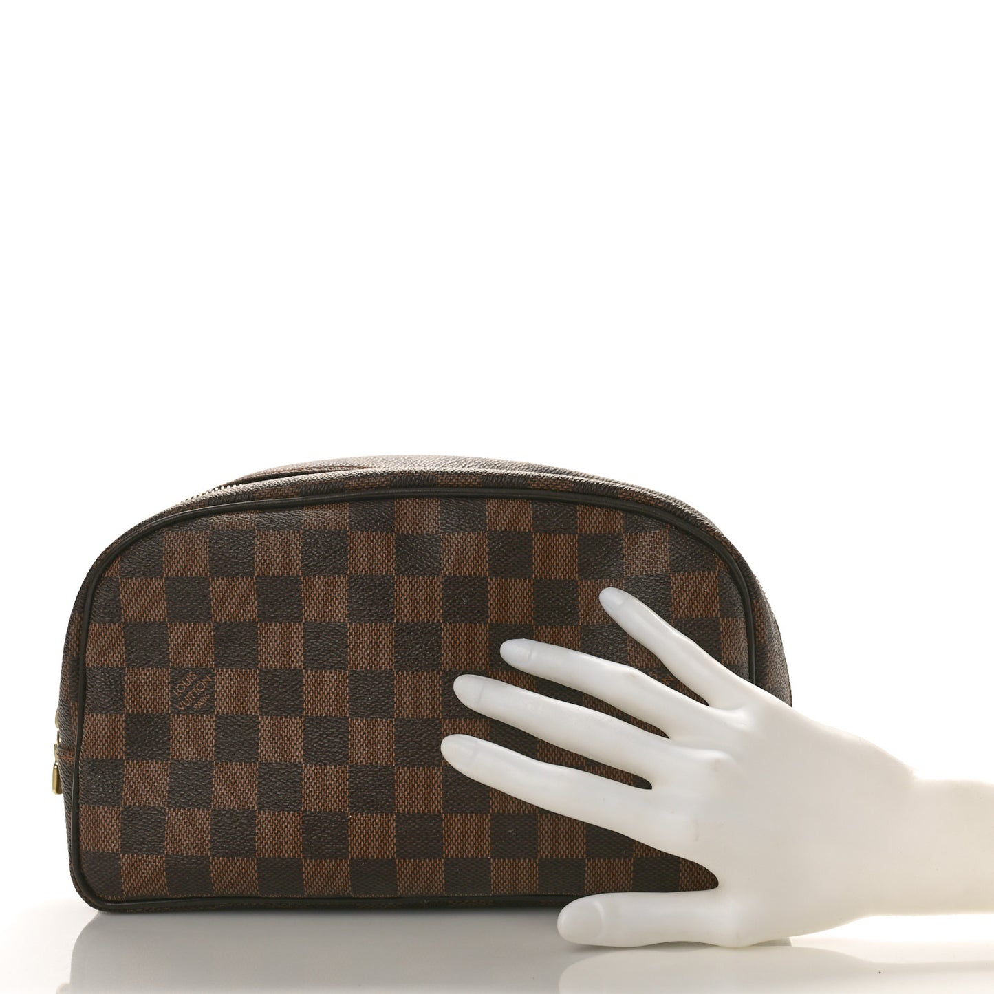 Damier Ebene Toiletry Bag 25