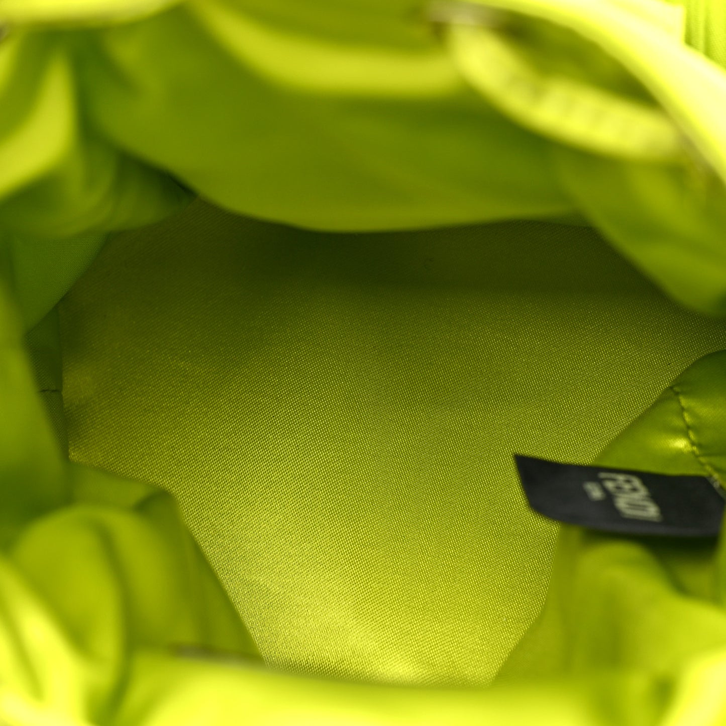 Nylon Ninfa Vitello King Cuoio Mini Mon Tresor Bucket Bag Wasabi