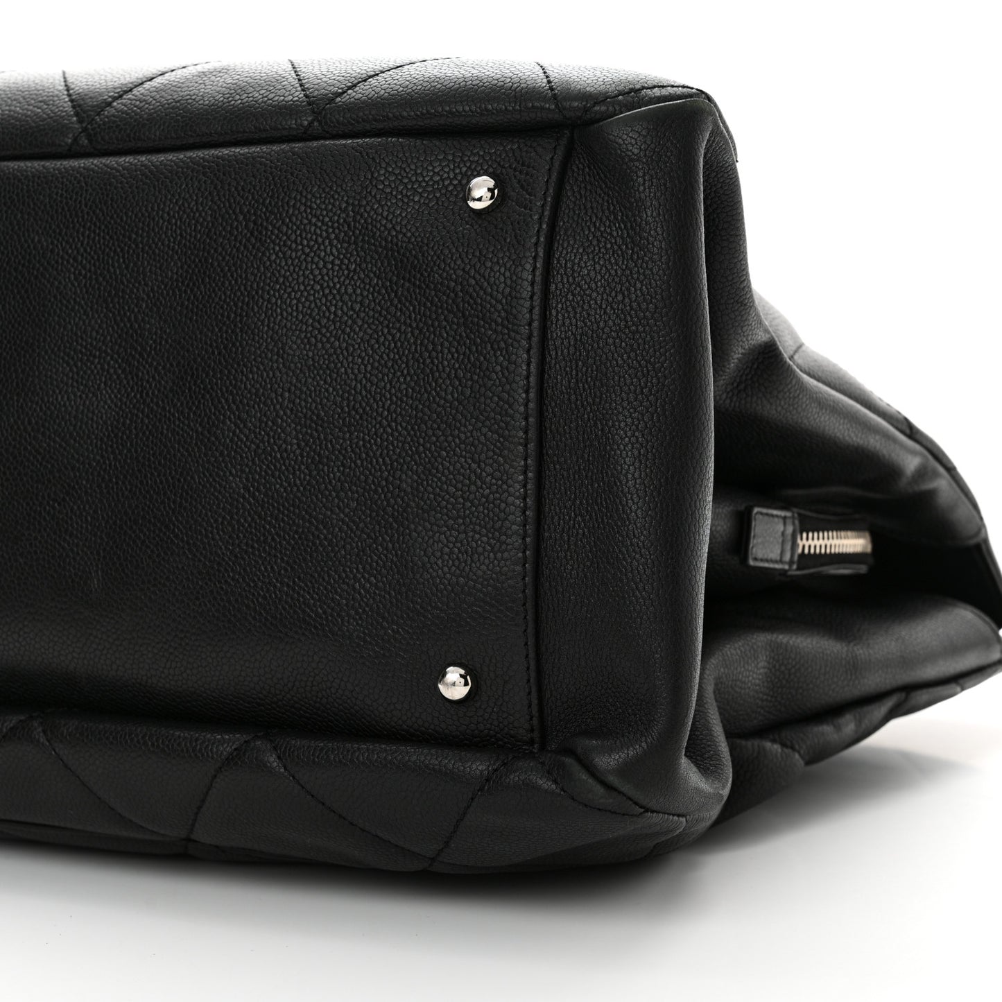 Caviar Quilted Timeless CC XL Shopping Tote Black