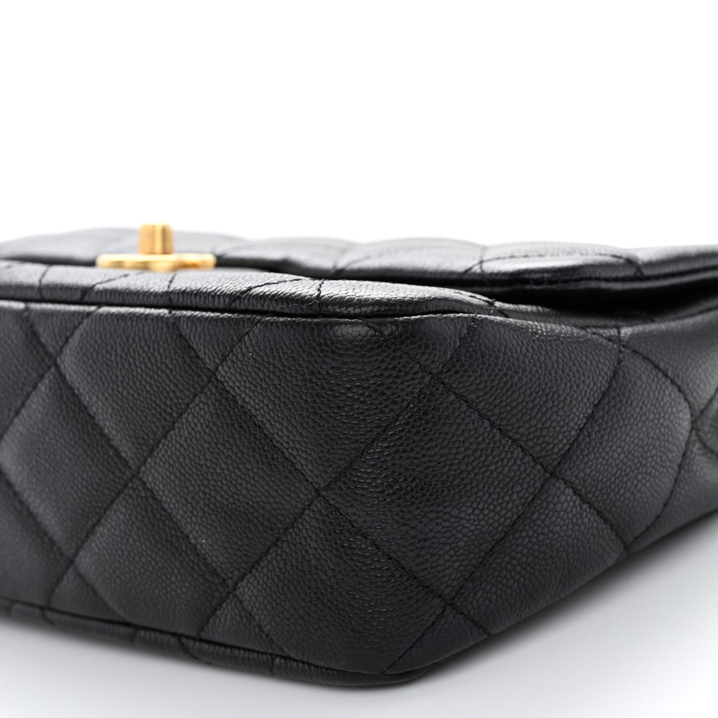Caviar Quilted Sweetheart Flap Black