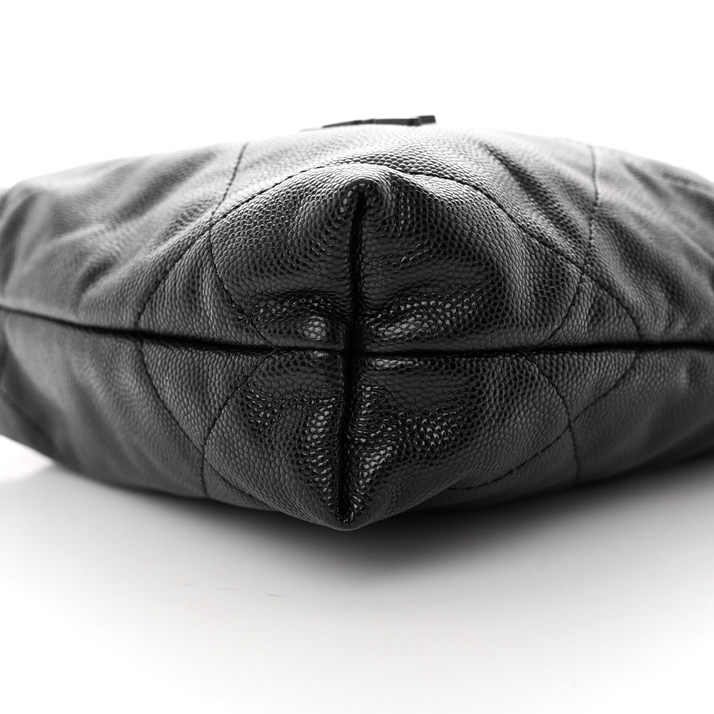 Shiny Caviar Quilted Monochrome Mini Chanel 22 Black