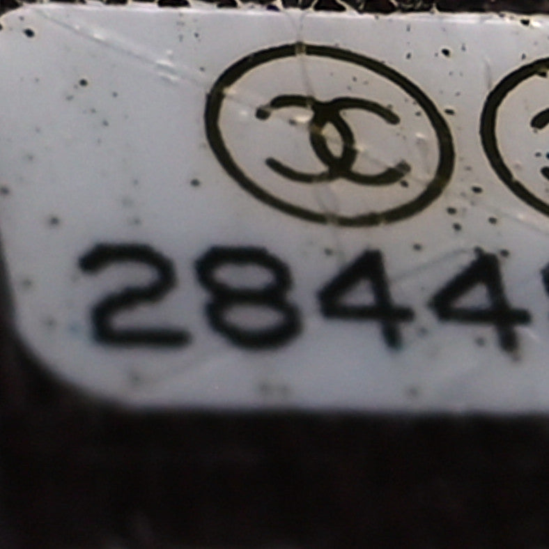 Caviar Quilted Yen Wallet Black