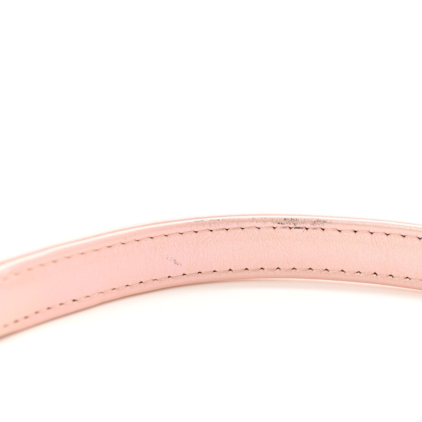 Iridescent Lambskin Calfskin Quilted Small Gabrielle Clutch With Chain Light Pink
