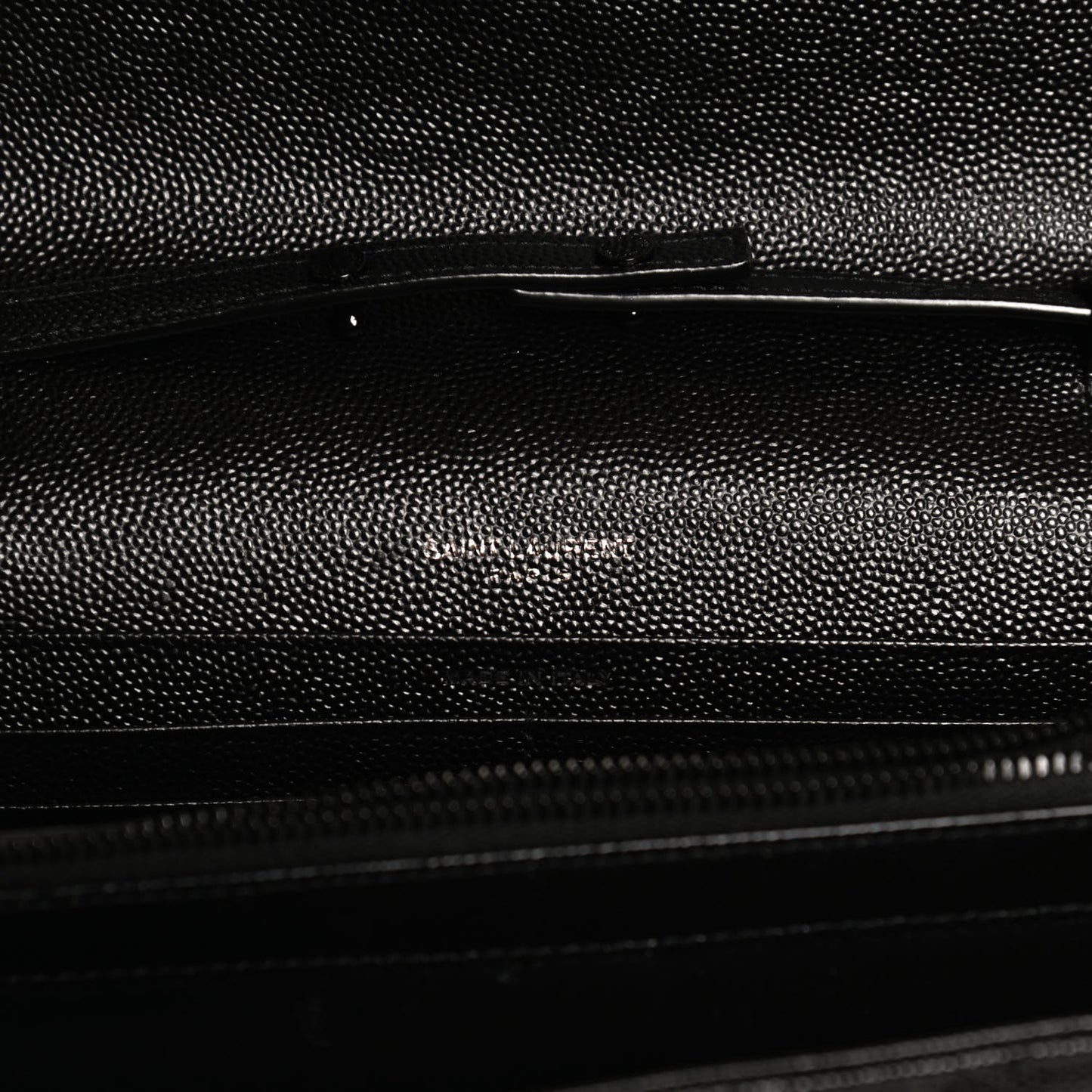 Grain De Poudre Matelasse Chevron Monogram Chain Wallet Black