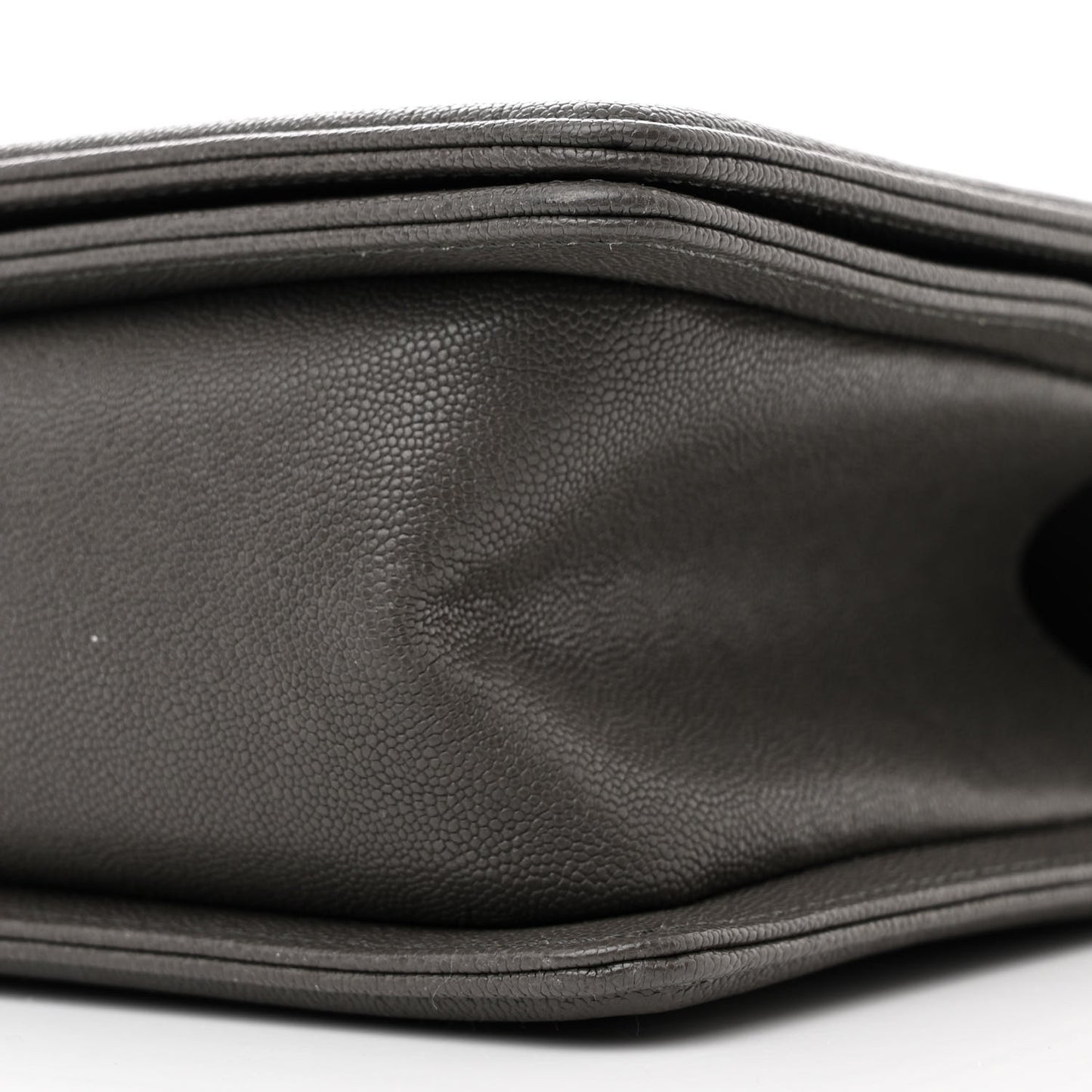 Caviar Quilted Medium Boy Flap Grey