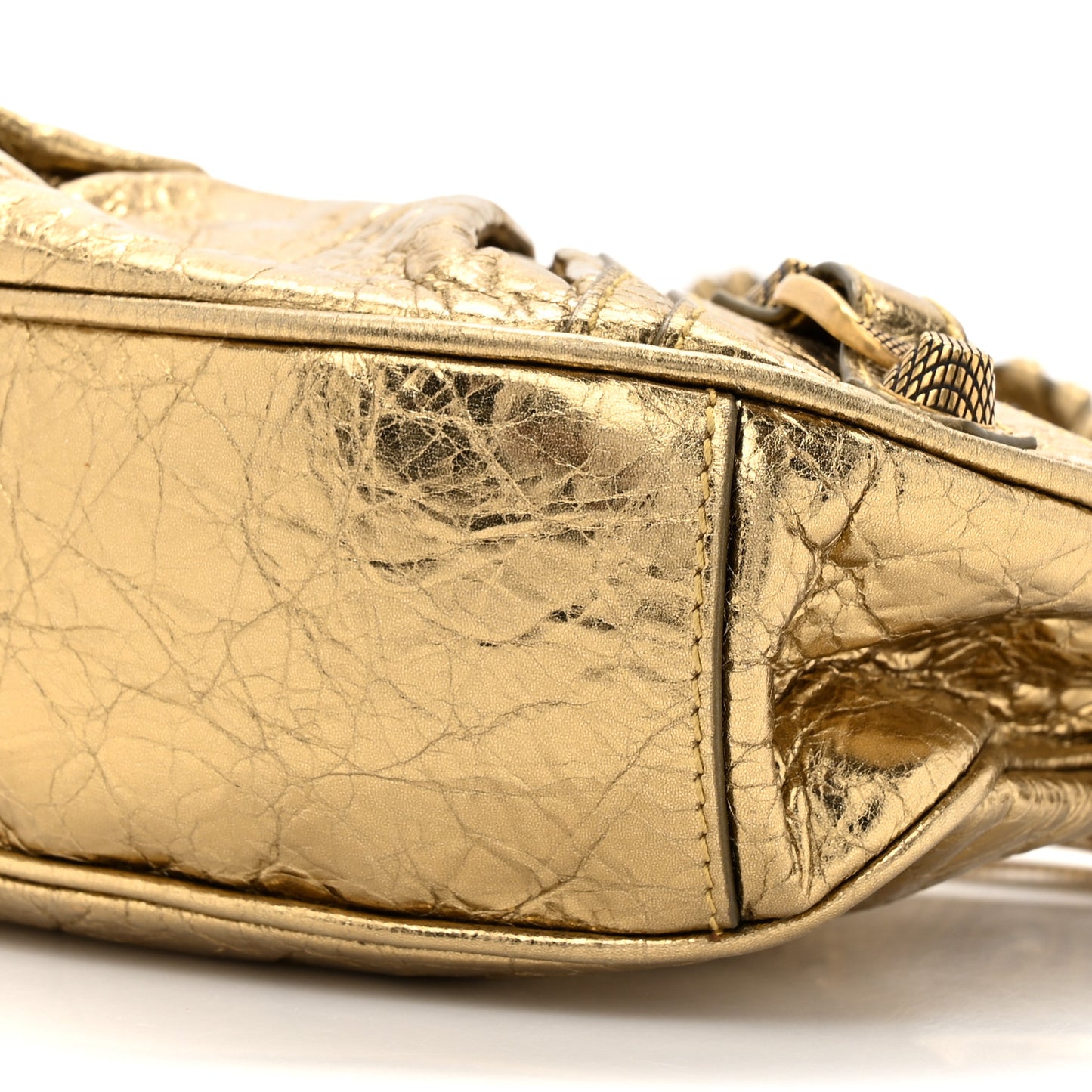 Metallic Agneau Arena Le Cagole Shoulder Bag XS Gold