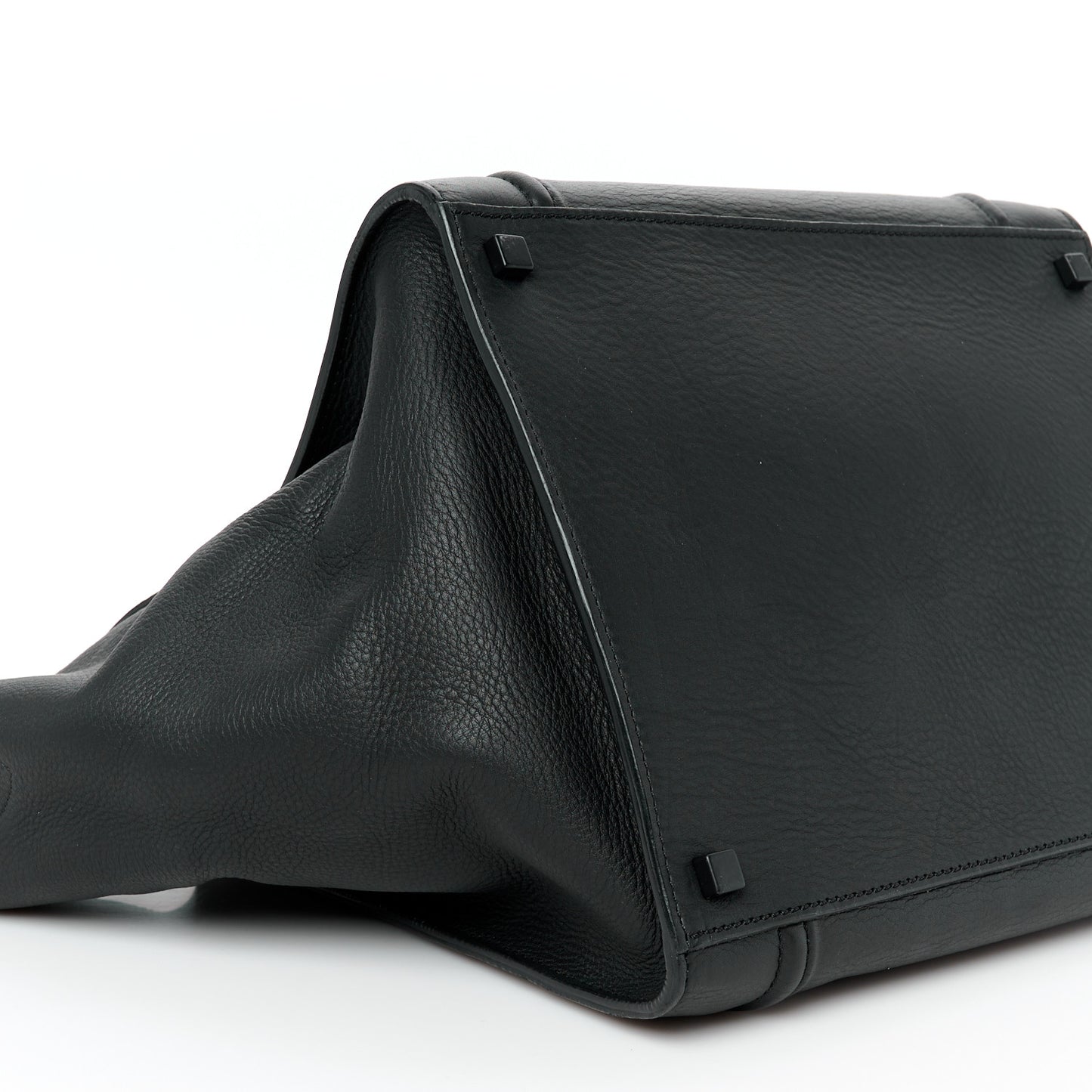 Grained Calfskin Medium Phantom Luggage Black