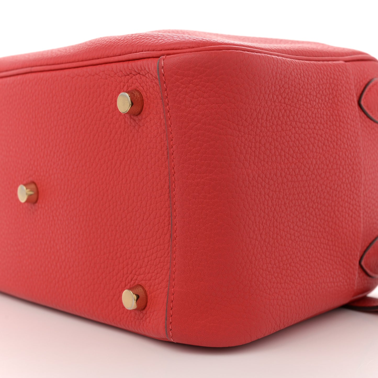 Taurillon Clemence Lindy 26 Rouge De Coeur