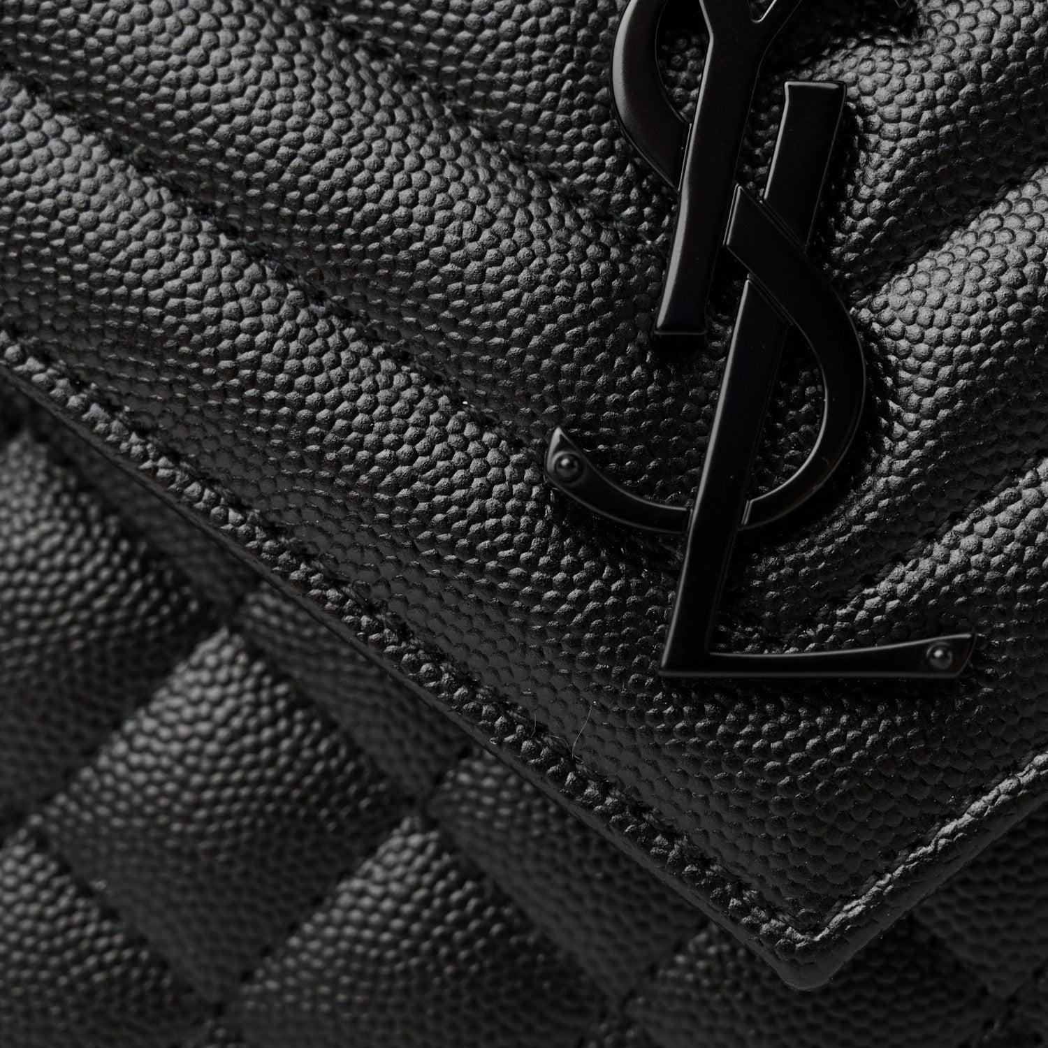 Saint Laurent Grain De Poudre Textured Mixed Matelasse Triquilt Medium Monogram Monochrome Satchel Black 10 of 11
