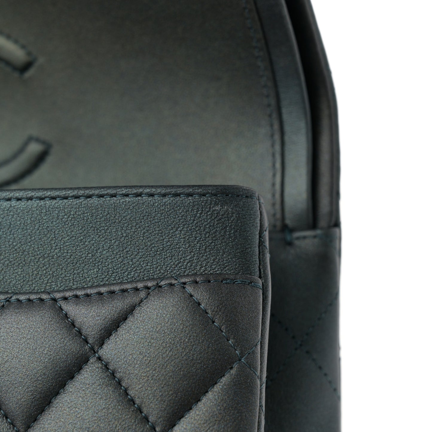 Iridescent Lambskin Quilted Small Double Flap Green