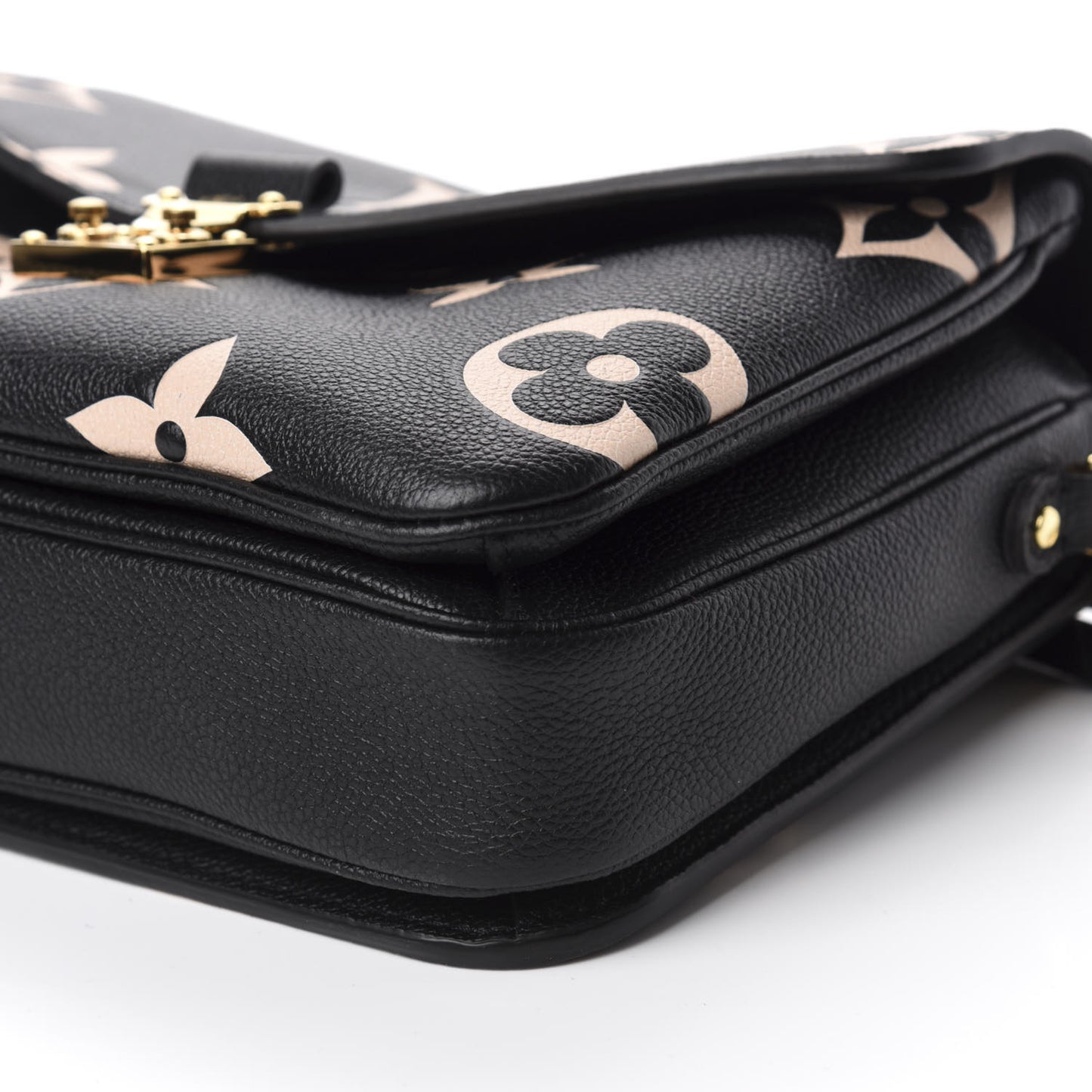 Empreinte Monogram Giant Pochette Metis Black Beige