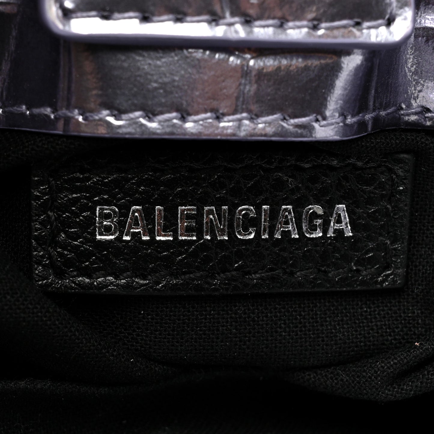 Calfskin Crocodile Embossed Logo Shopping Phone Holder Bag Lilac Black