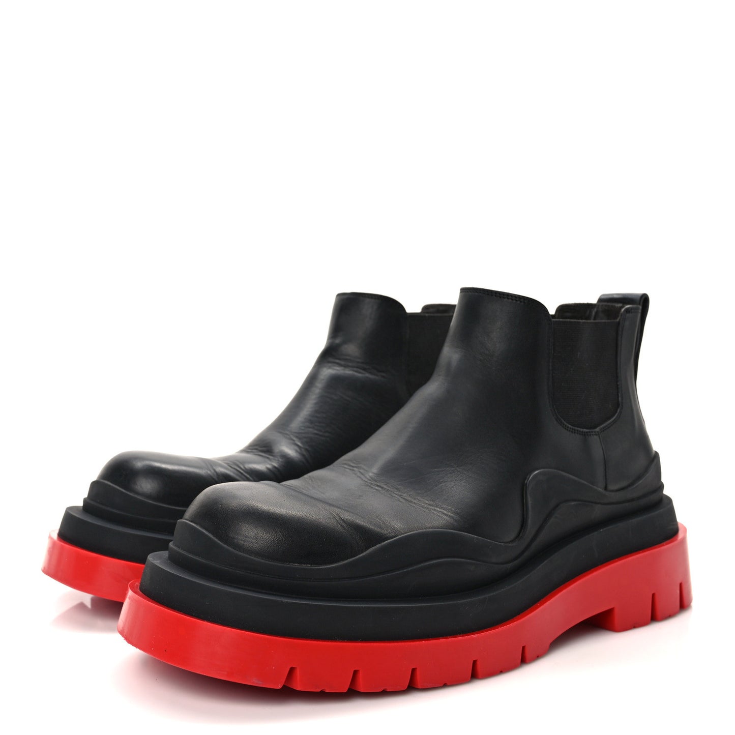 Calfskin Mens The Tire Cropped Chelsea Boots 40 Black Bright Red