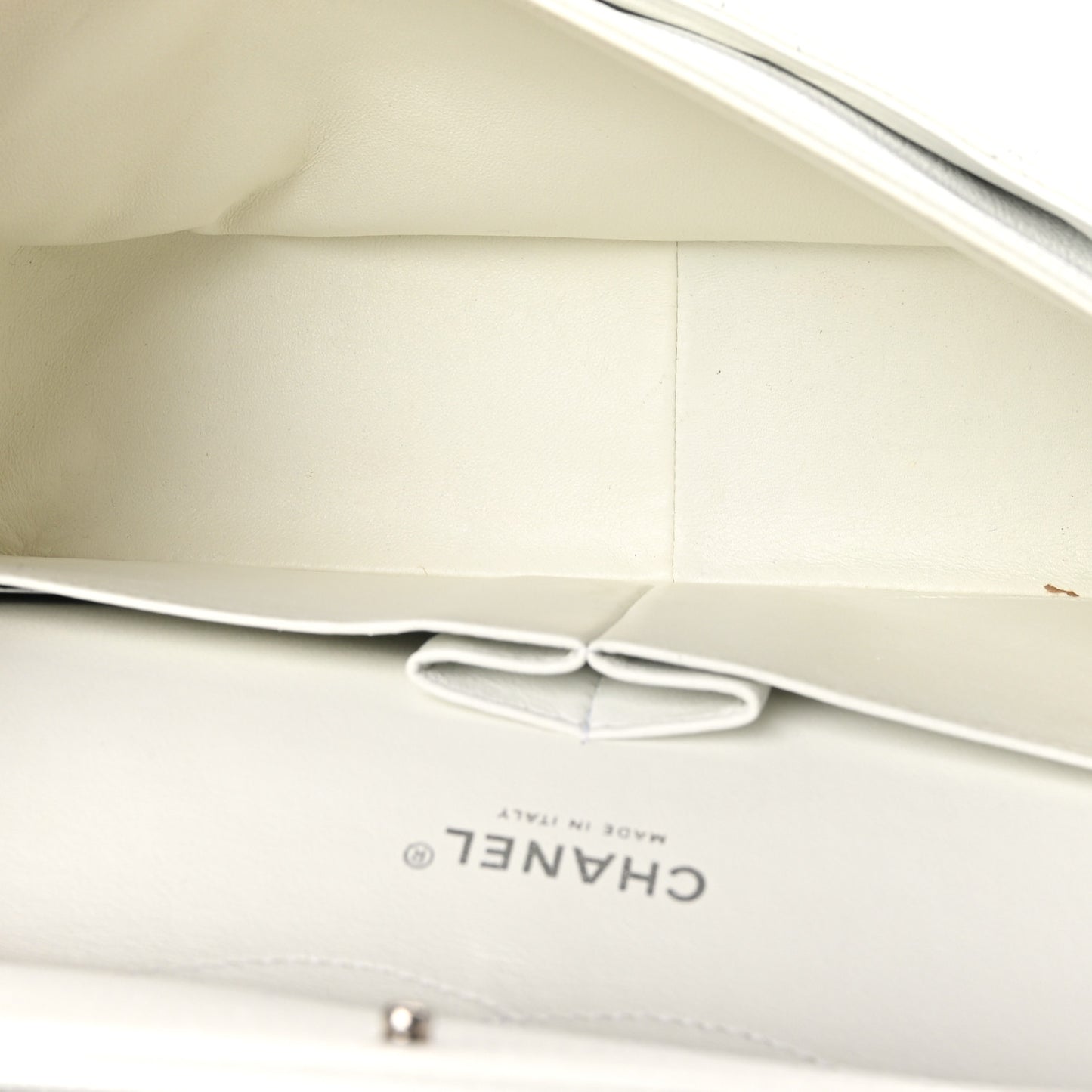 Caviar Quilted Jumbo Double Flap White