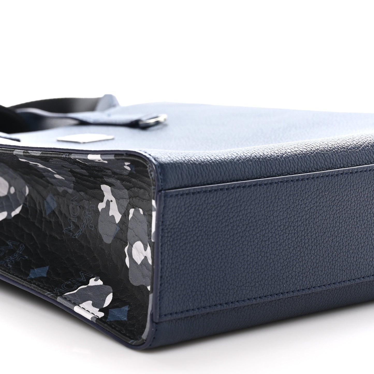 Grained Calfskin Camouflage Small Aren Tote Navy