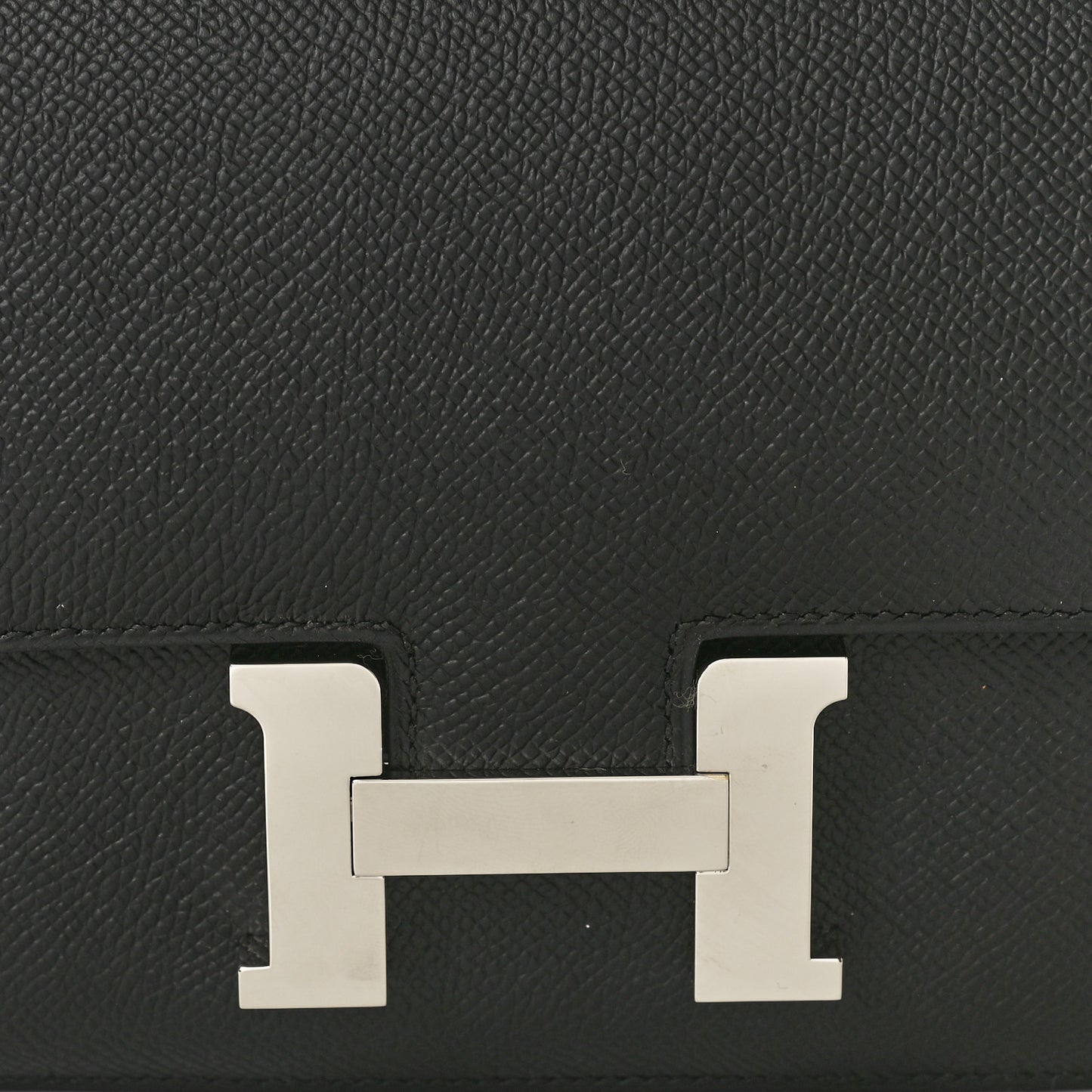 Epsom Constance 18 Black