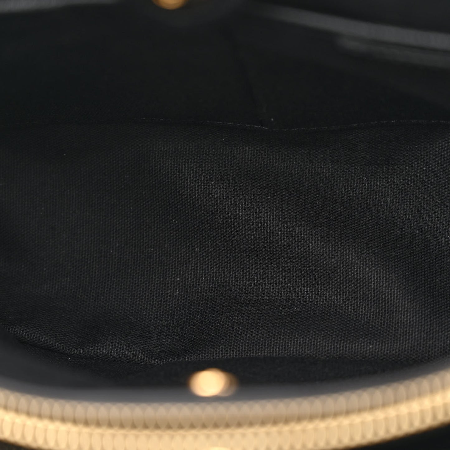 House Check Grainy Calfskin Medium Banner Tote Black