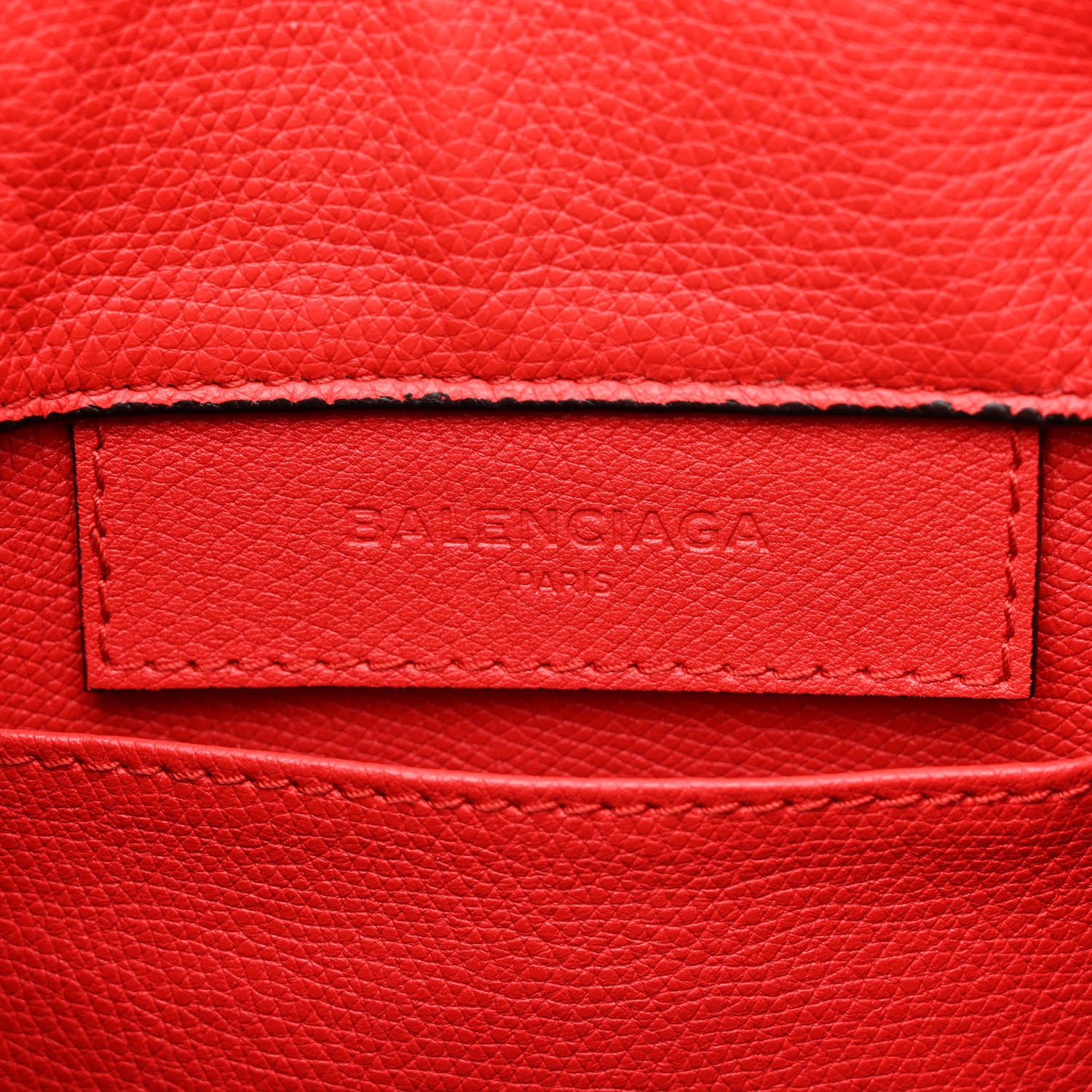 Balenciaga Grained Calfskin Plate Hardware Papier A6 Zip Around Tote Rouge Houx 6 of 18