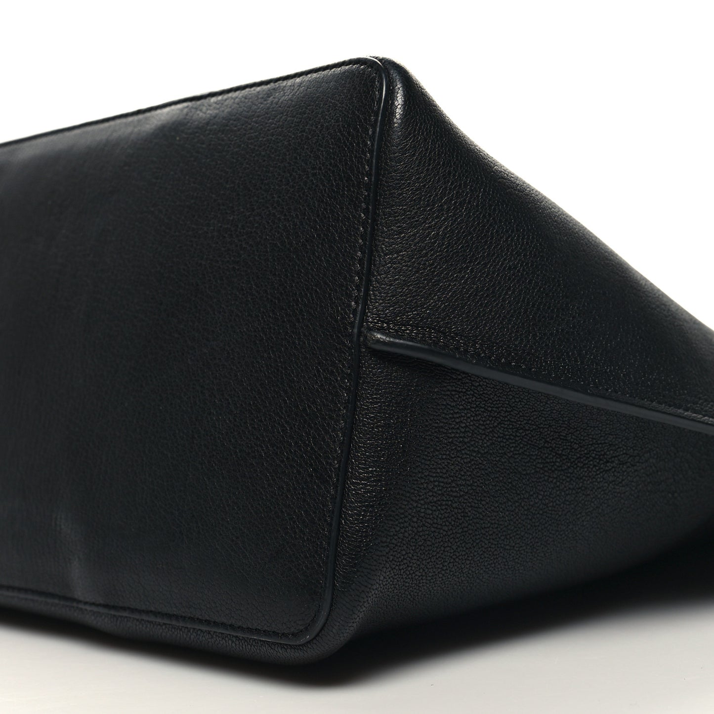 Calfskin Large Vlogo Tote Black
