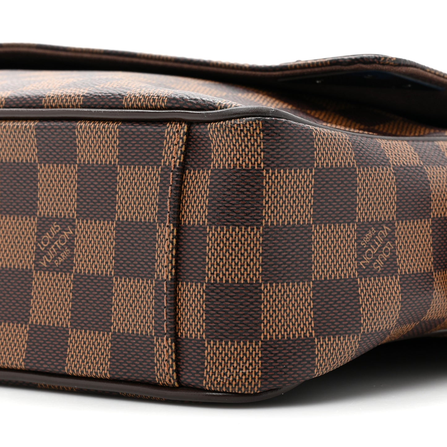 Damier Ebene Shelton MM