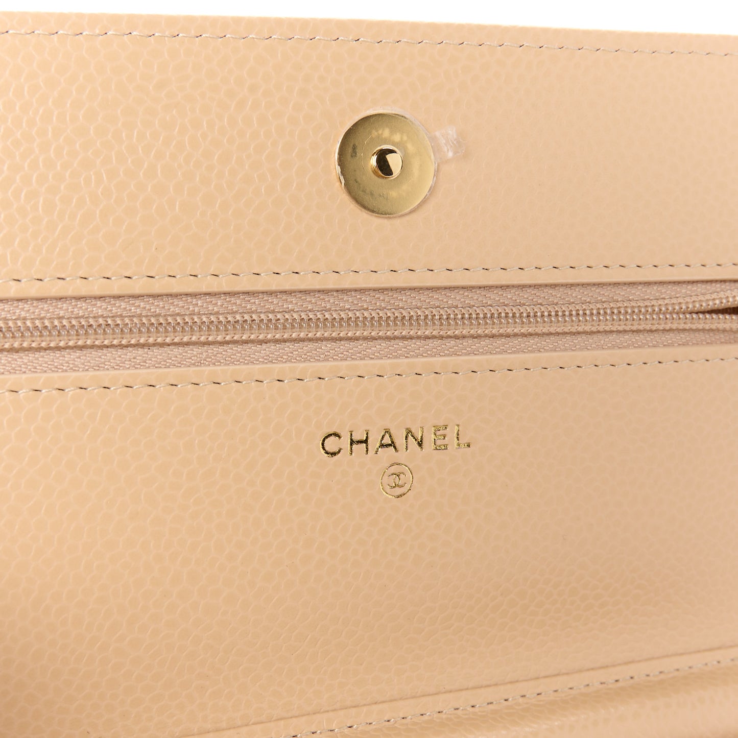 Caviar Quilted Wallet on Chain WOC Beige