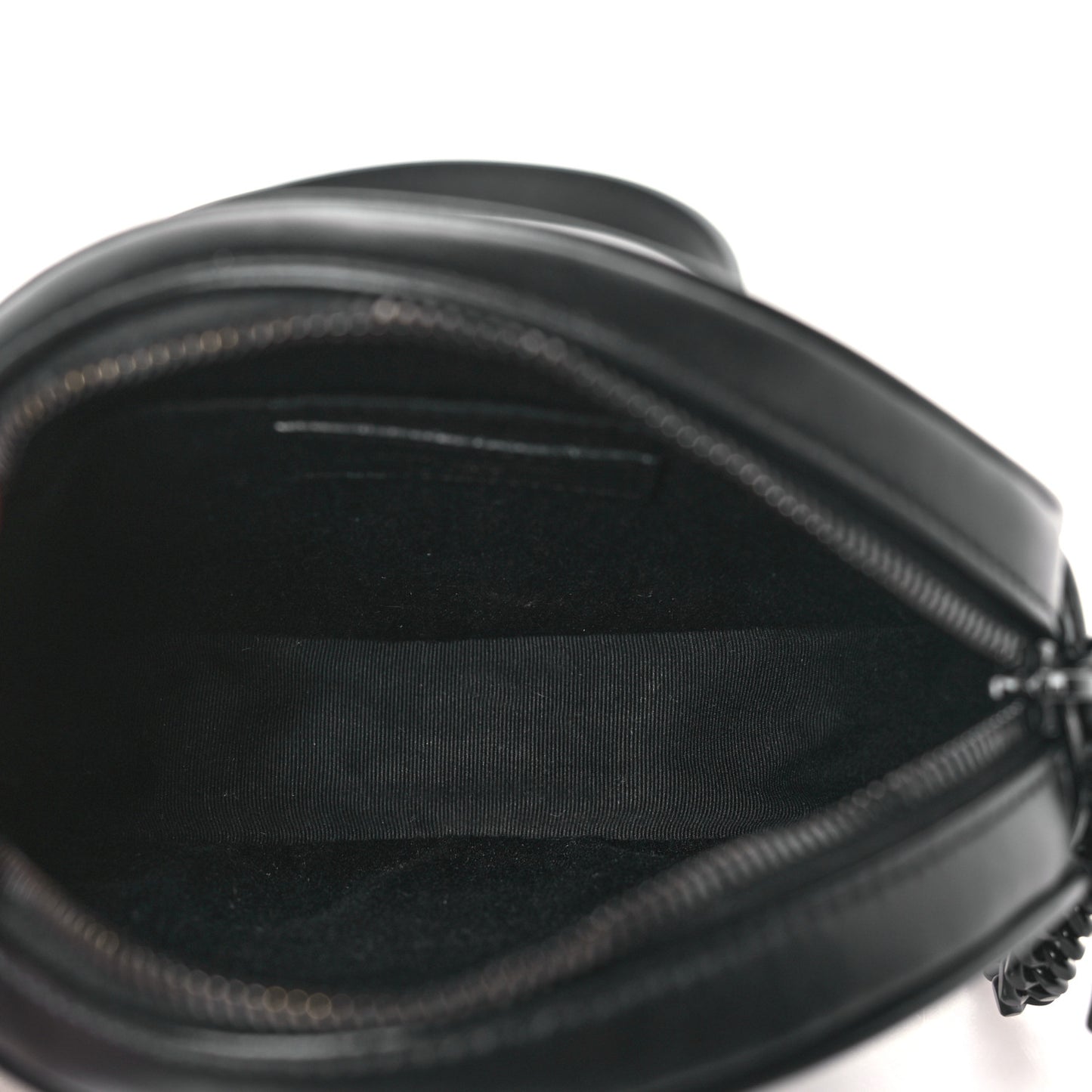 Calfskin Matelasse Chevron Round Vinyle Camera Bag Black